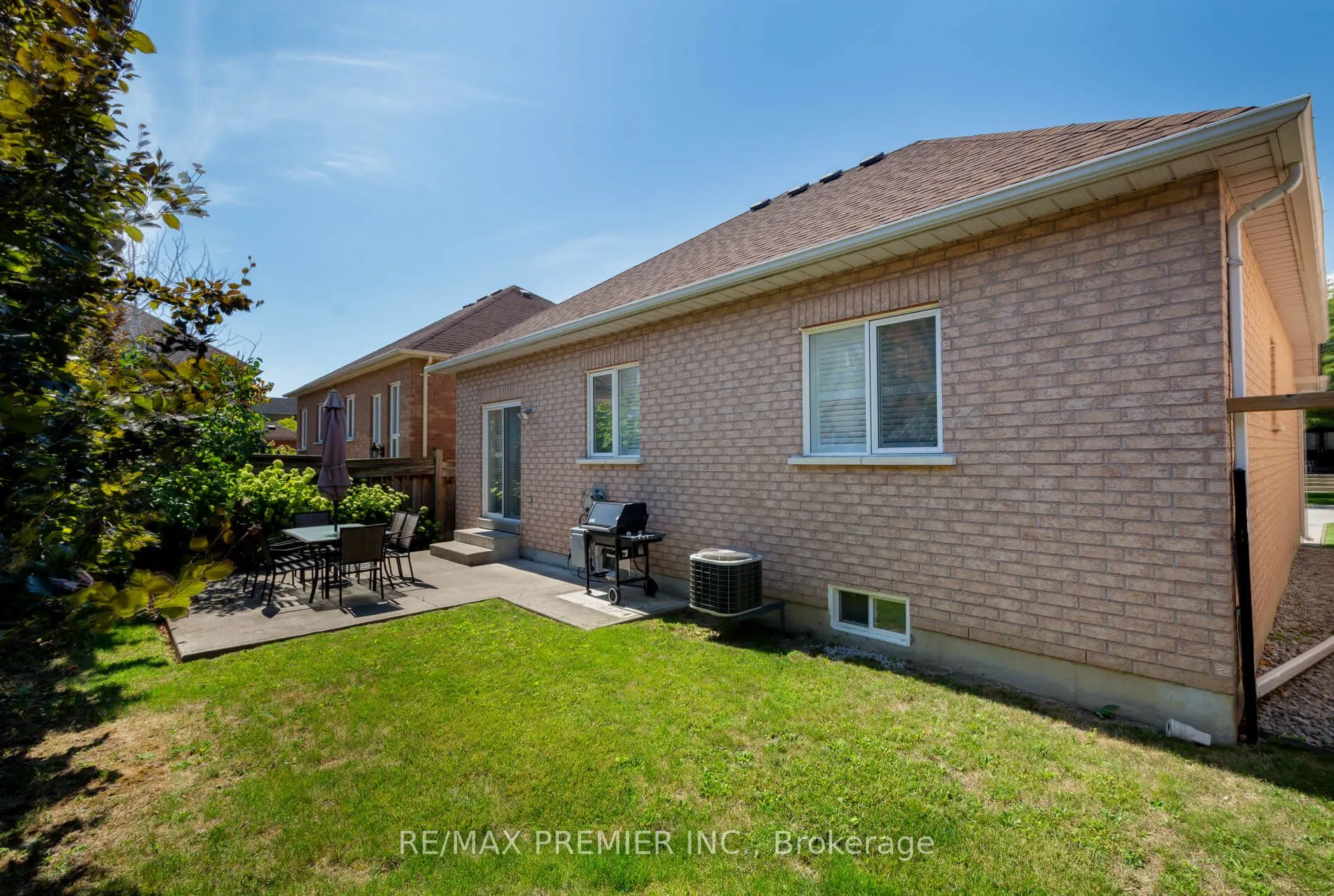 36 Toulon Crescent