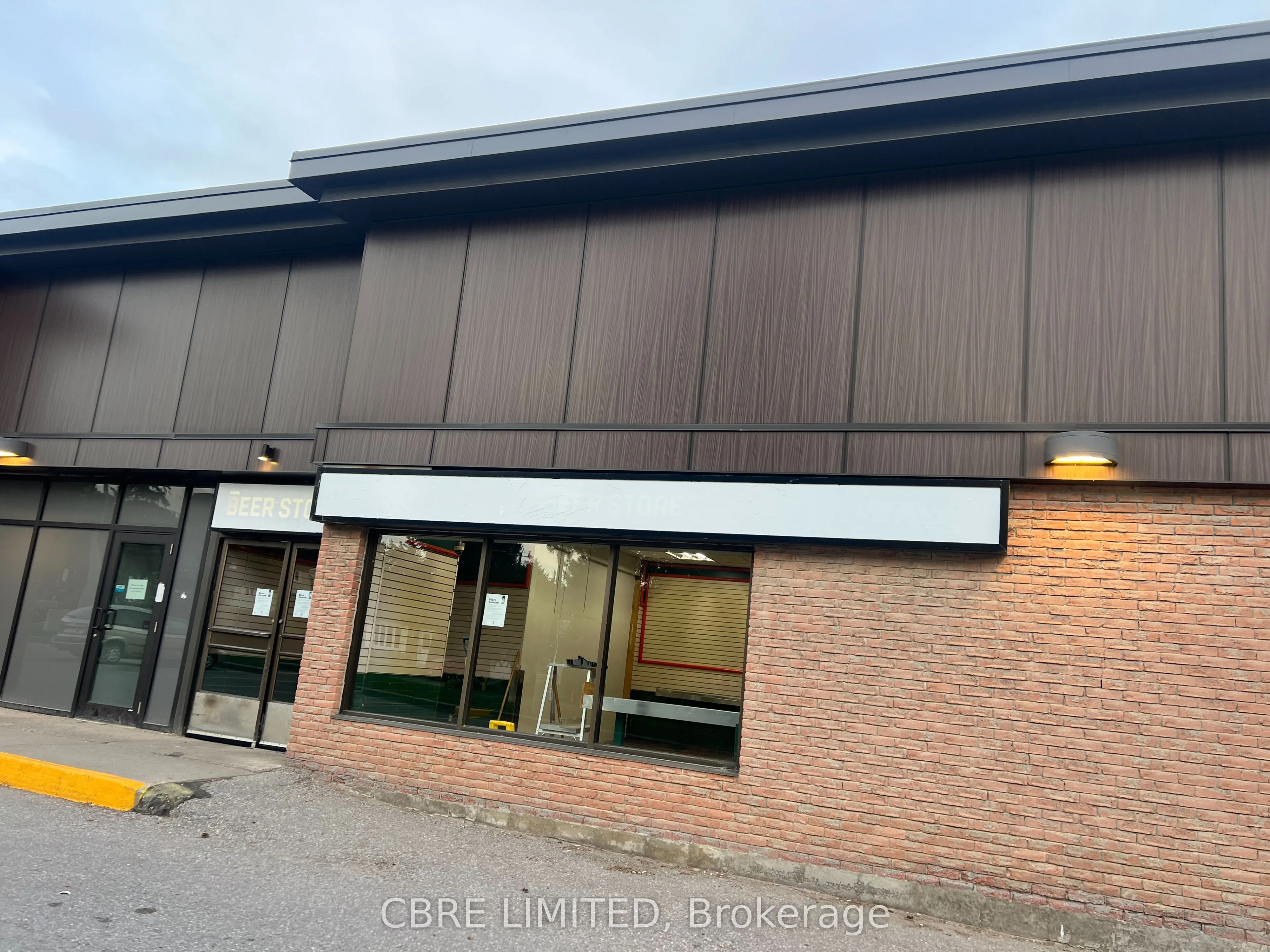 55 Queen Street S, #13B