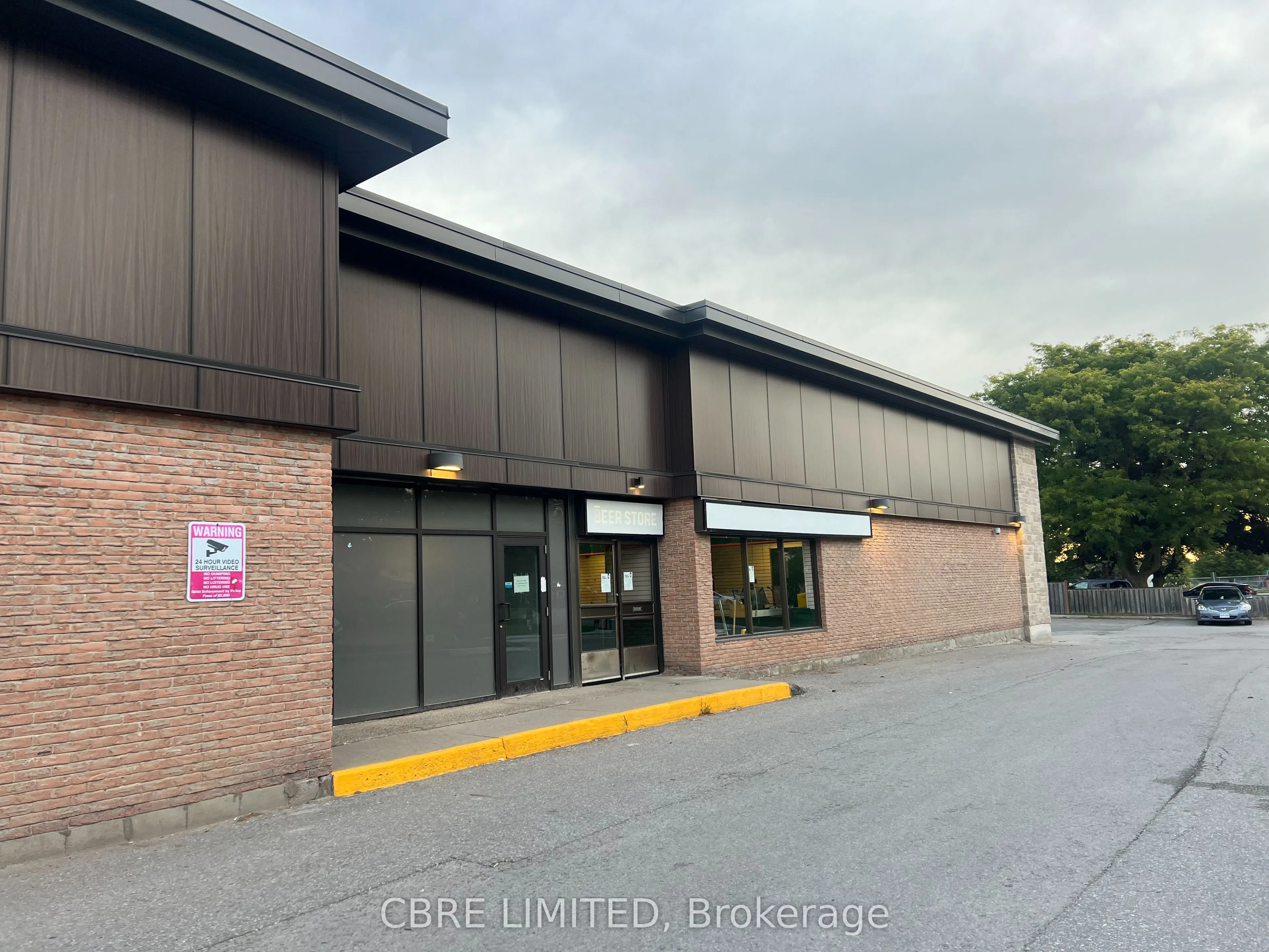 55 Queen Street S, #13B