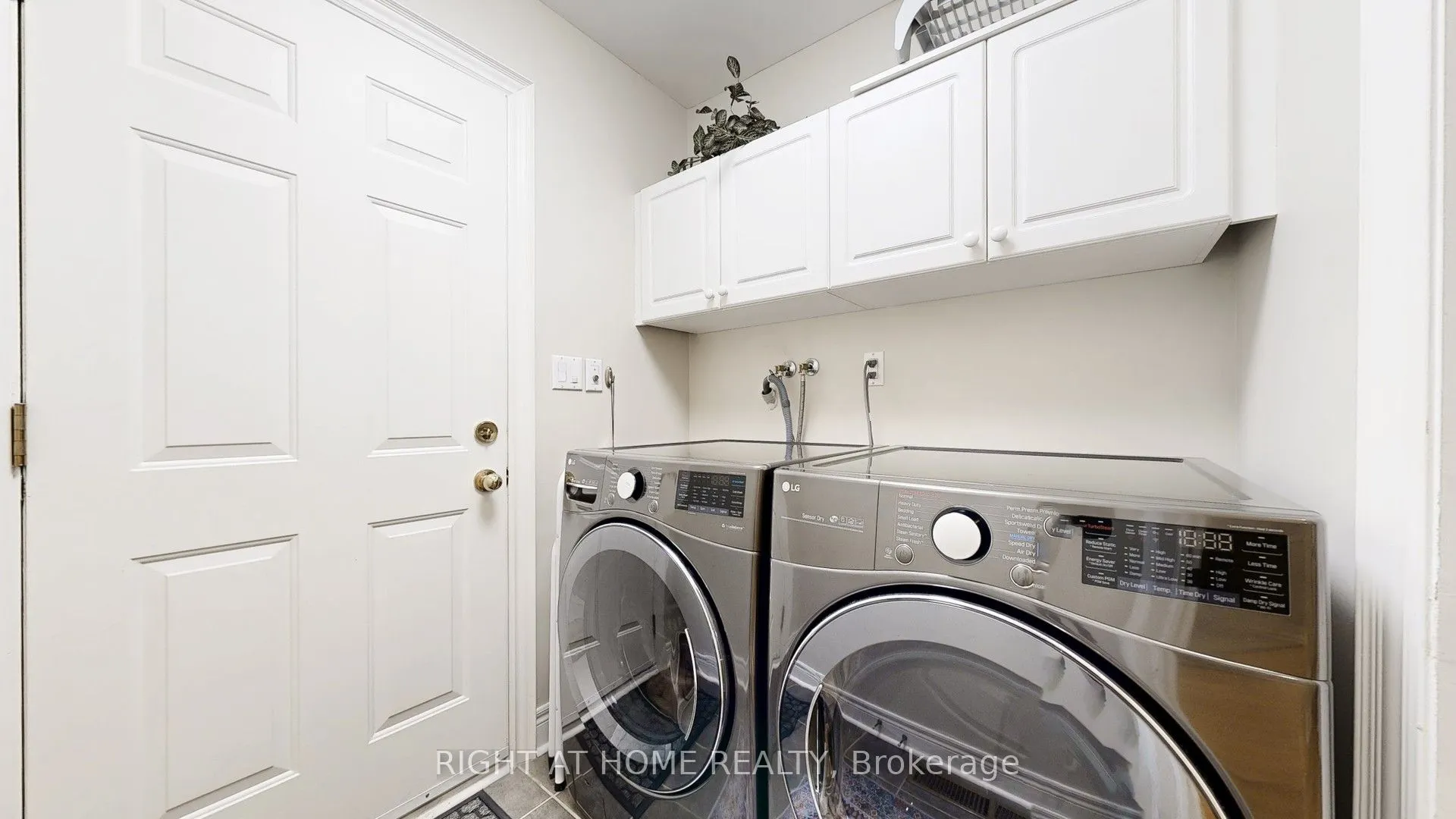 9 Arlington Way, #13