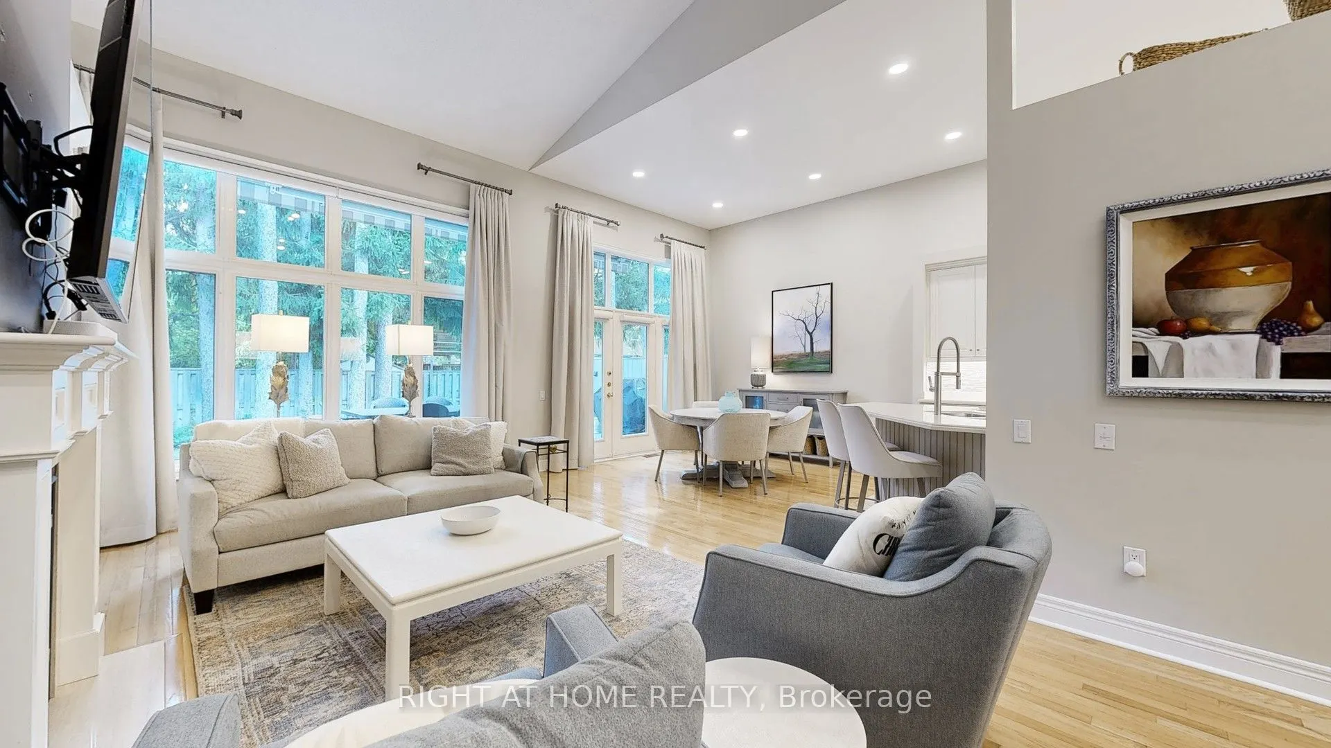 9 Arlington Way, #13