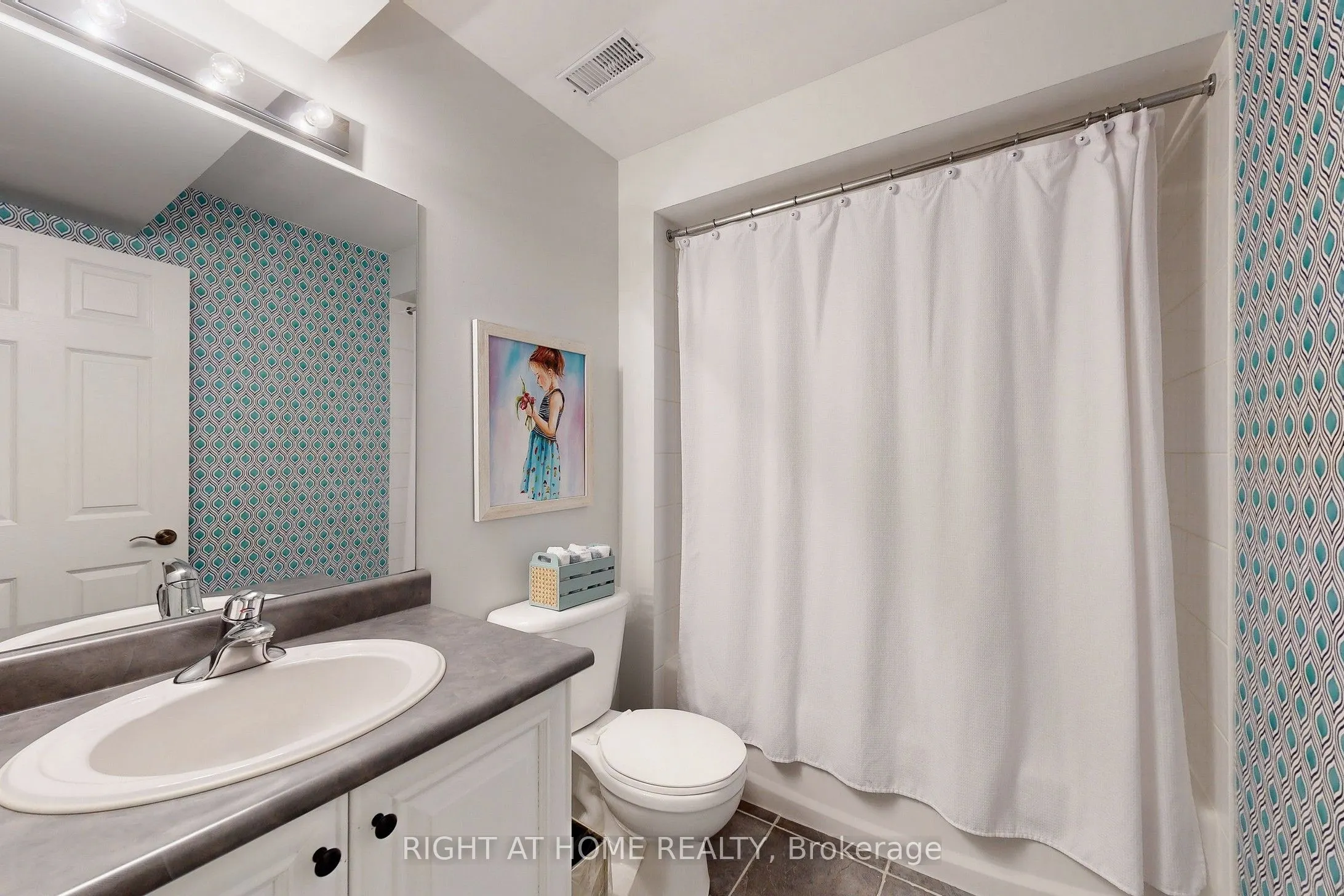 9 Arlington Way, #13