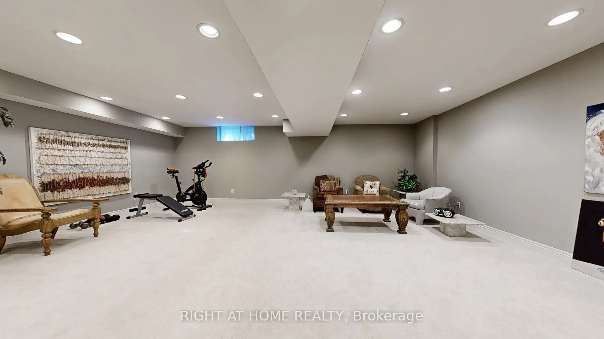 9 Arlington Way, #13