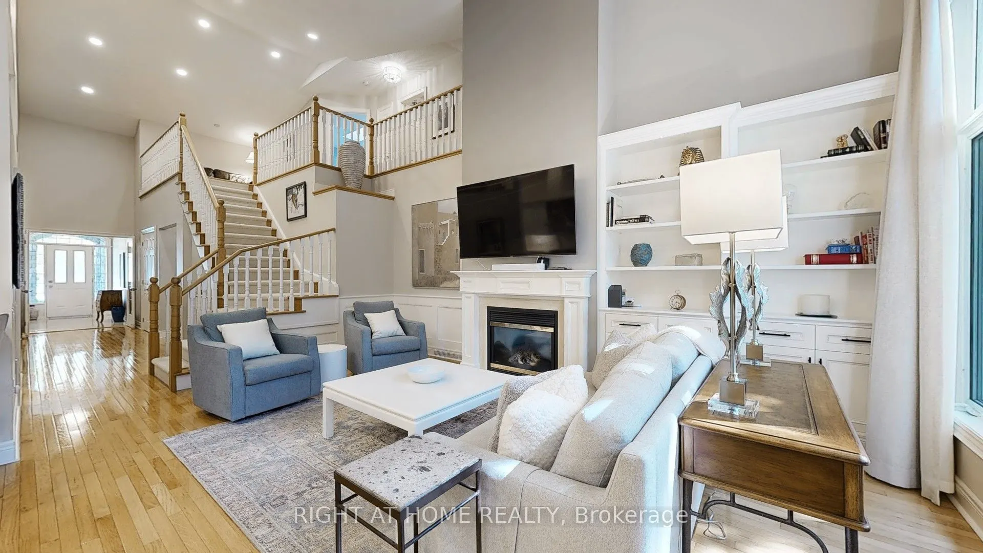 9 Arlington Way, #13