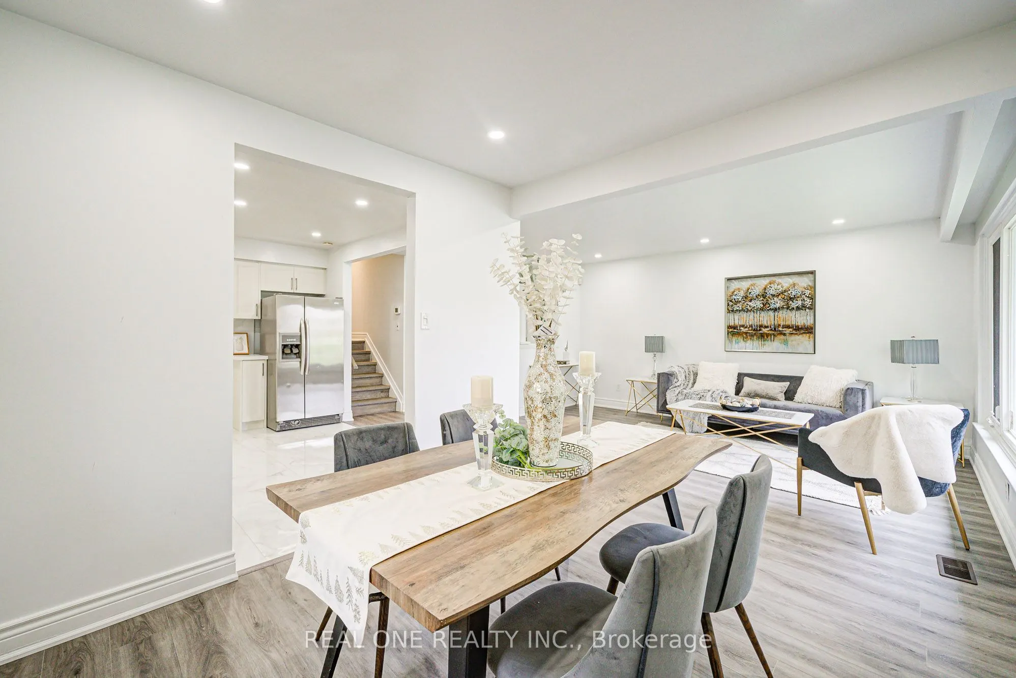 68 Laverock Avenue