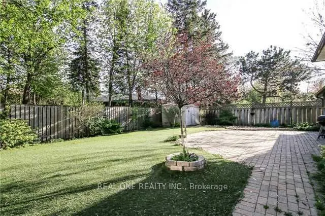 68 Laverock Avenue