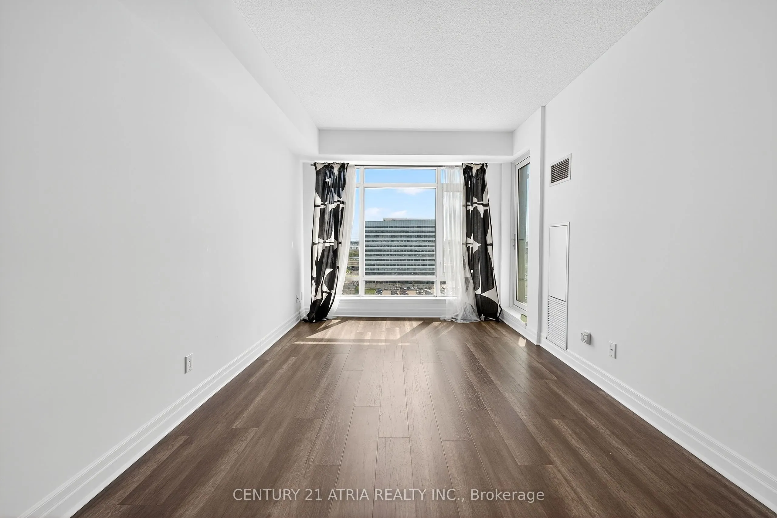 8110 Birchmount Road, #1204