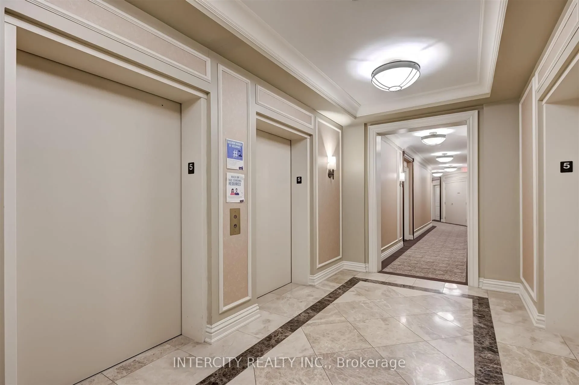 9235 Jane Street W, #516