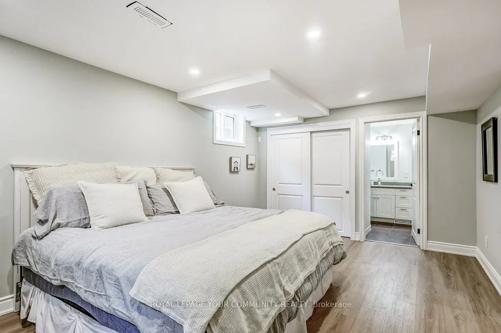 41 Brightbay Crescent