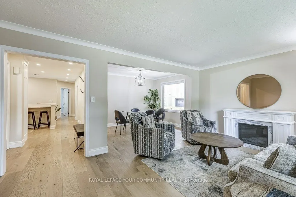 41 Brightbay Crescent
