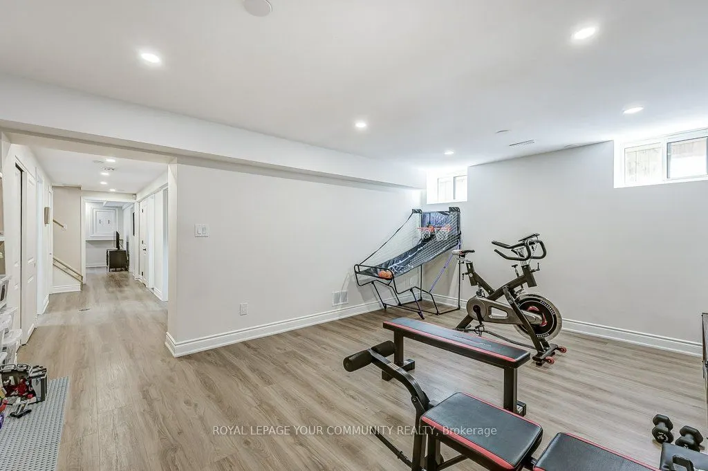 41 Brightbay Crescent