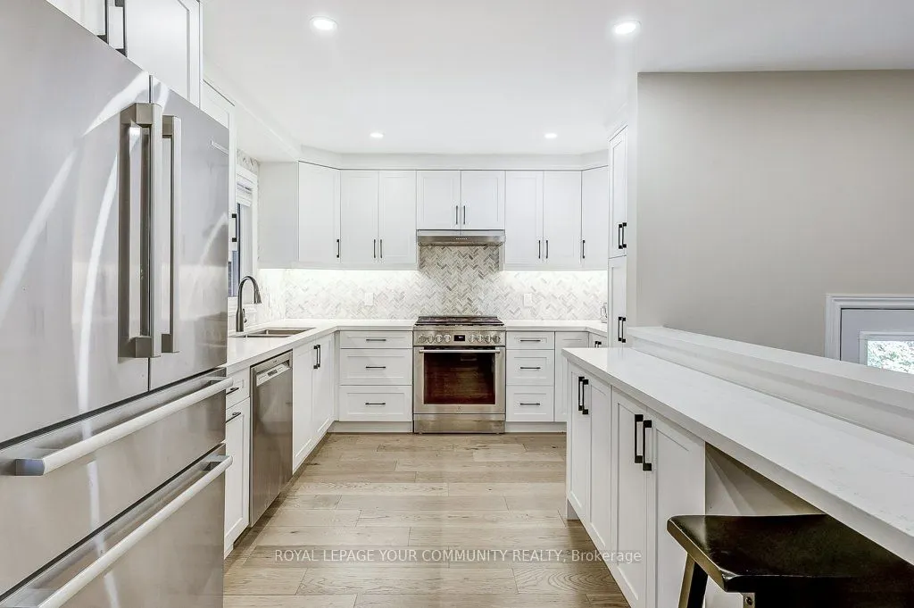 41 Brightbay Crescent