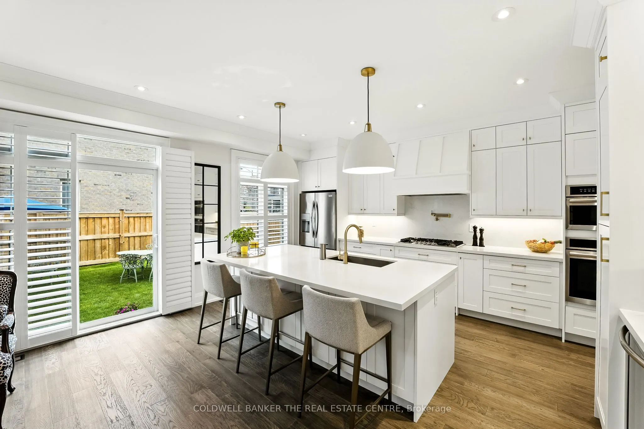 85 Robb Thompson Road