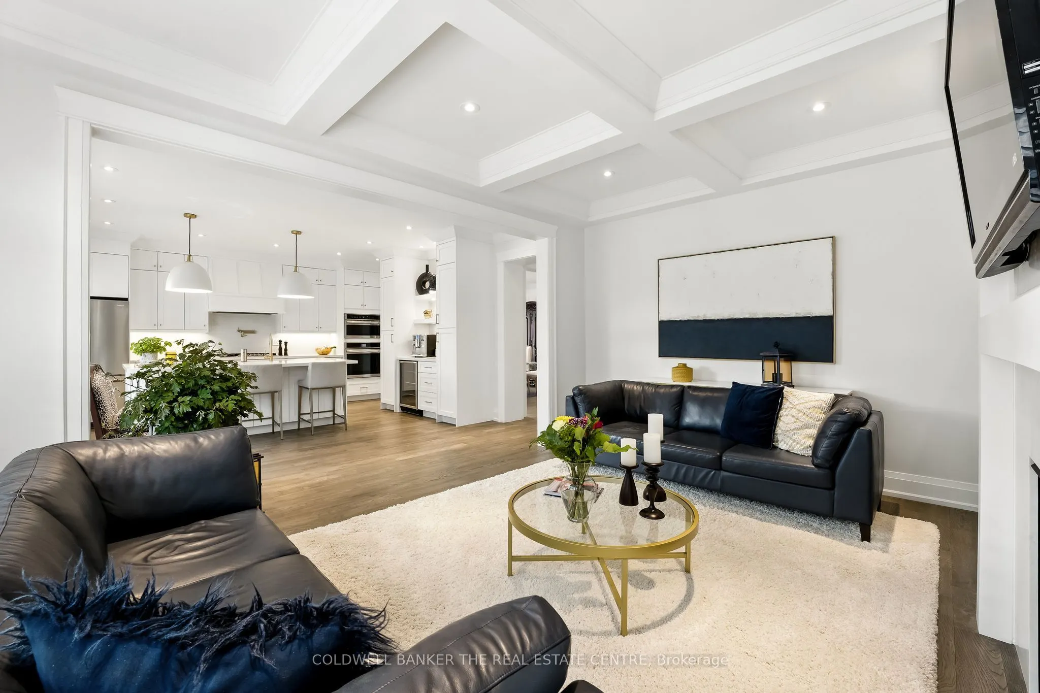 85 Robb Thompson Road
