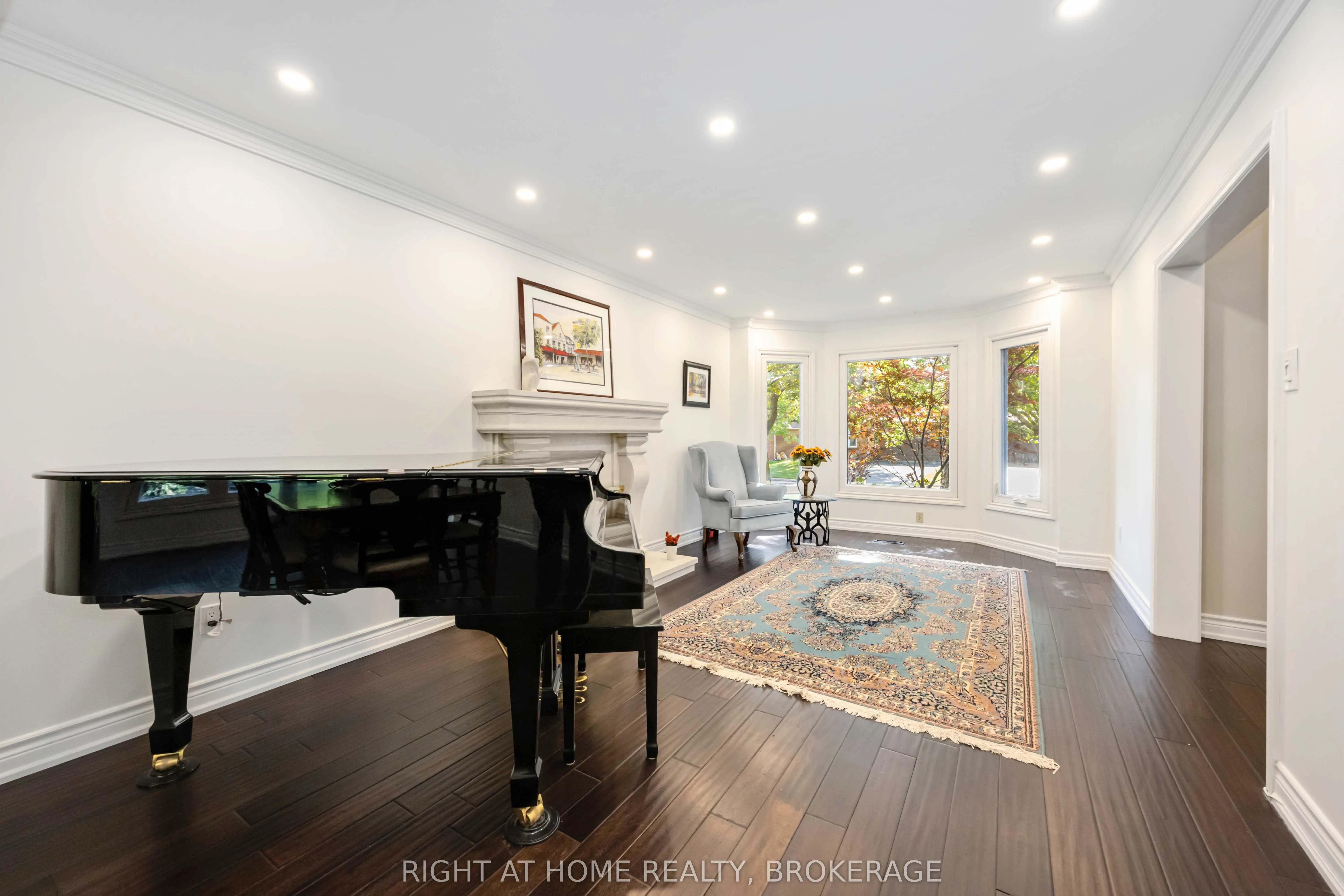 93 Gordon Rowe Crescent