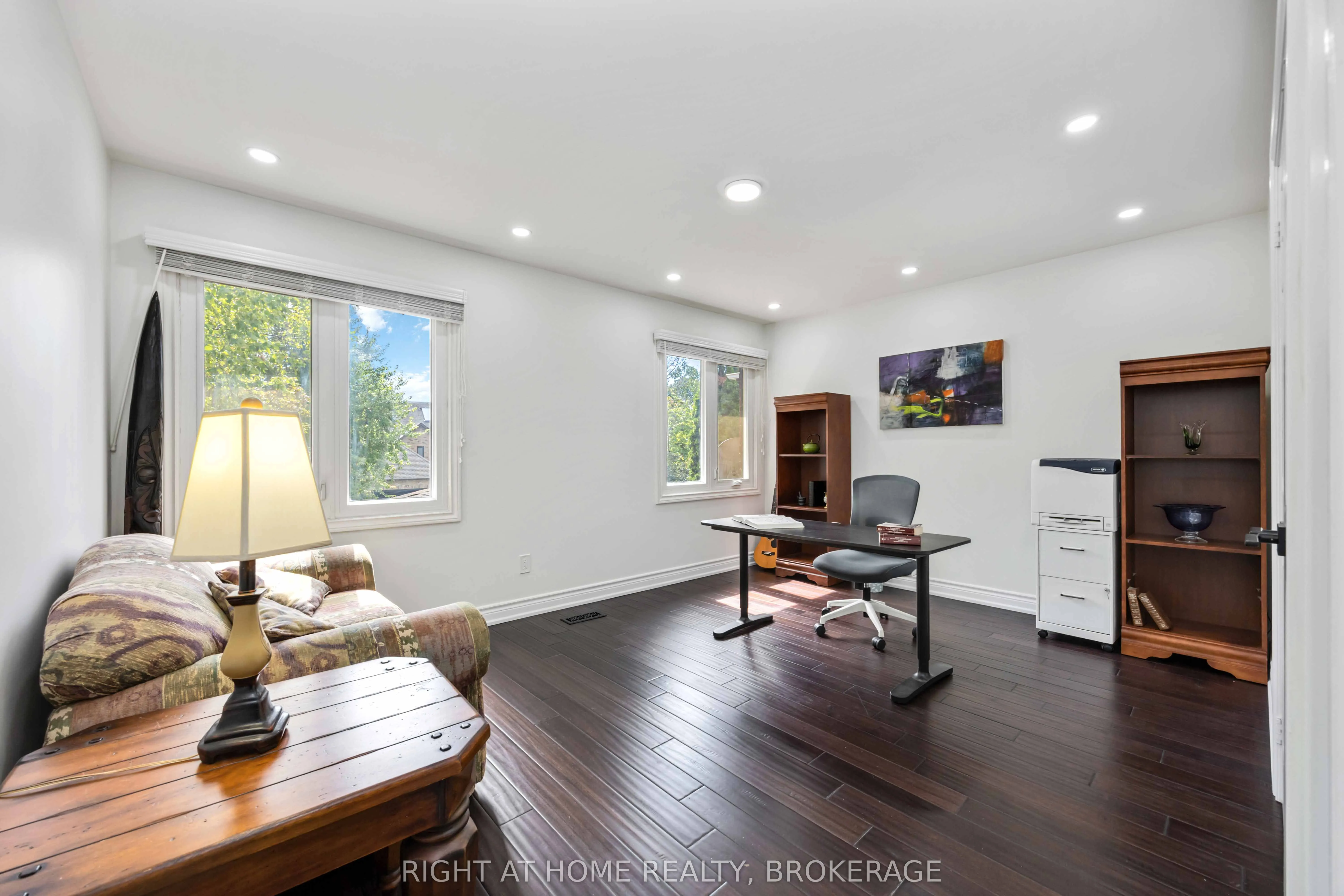 93 Gordon Rowe Crescent