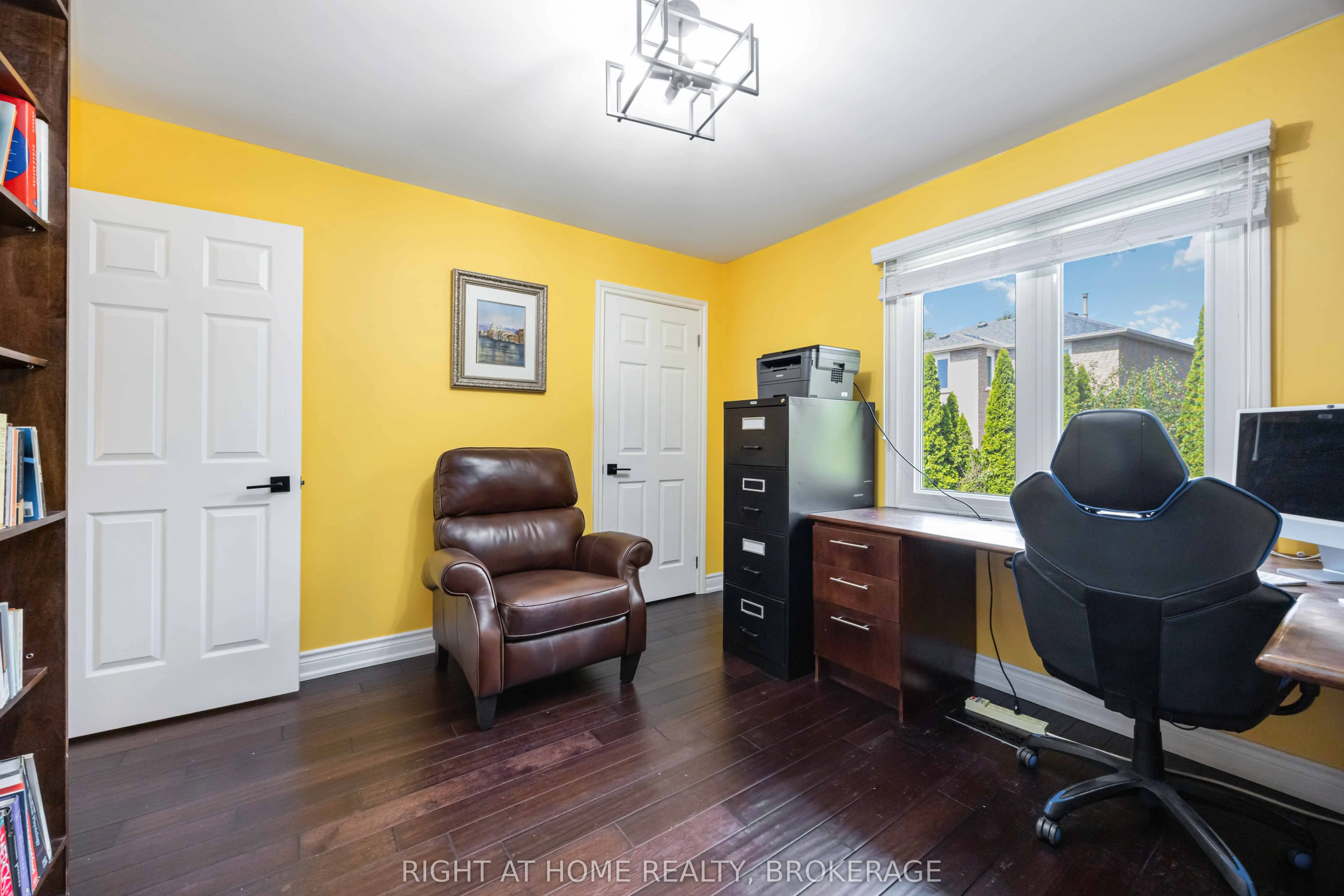 93 Gordon Rowe Crescent