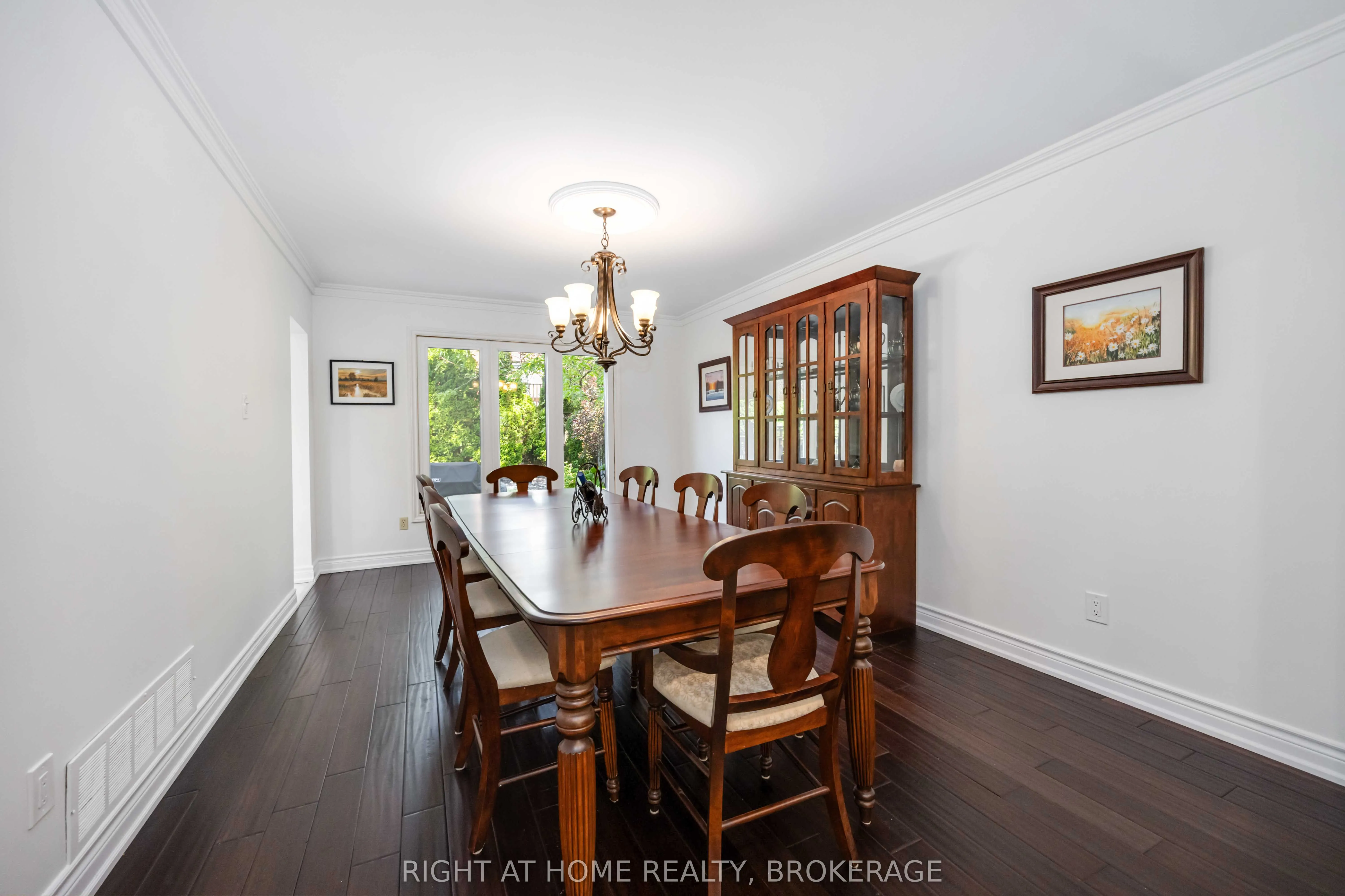 93 Gordon Rowe Crescent