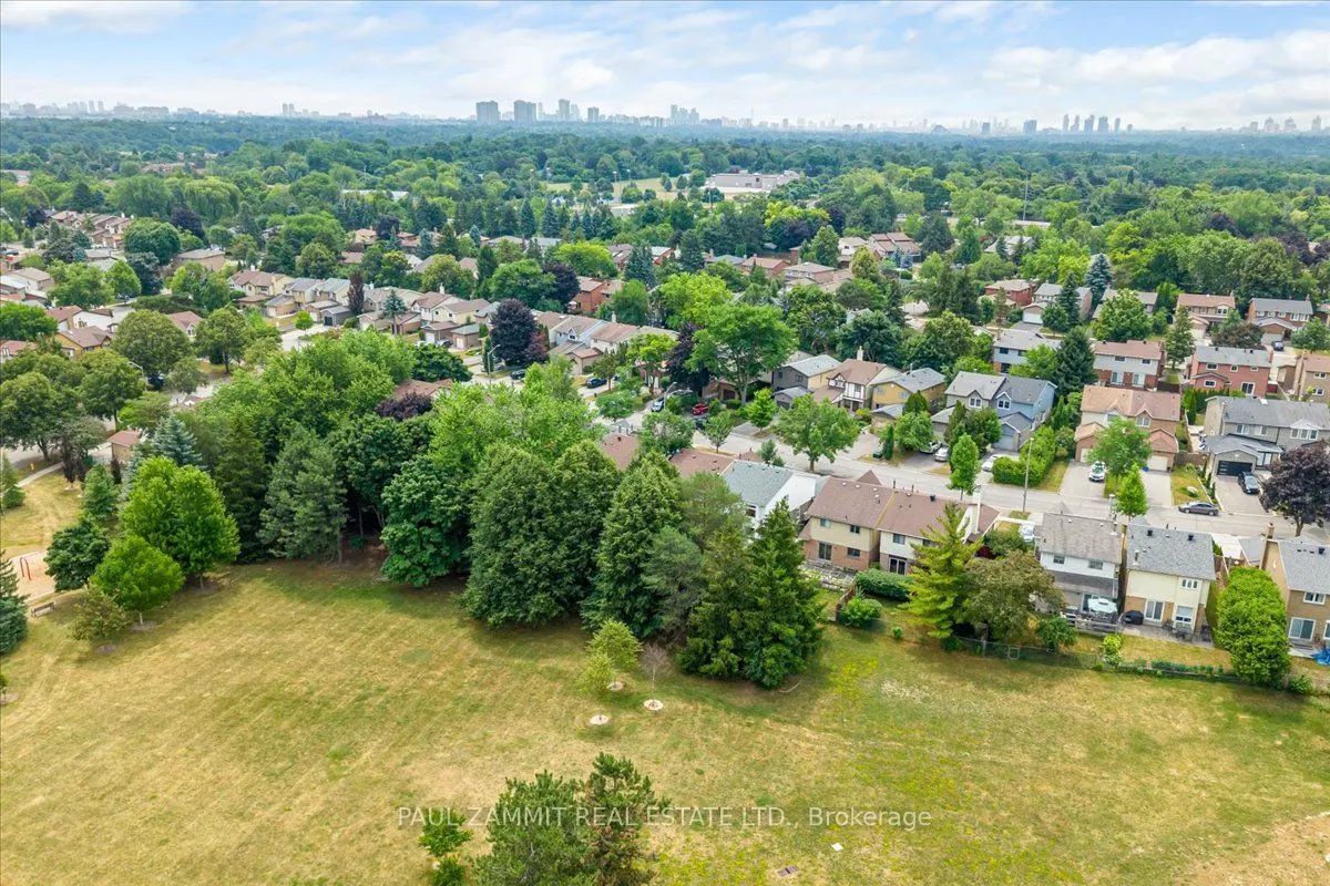 50 Lilac Avenue