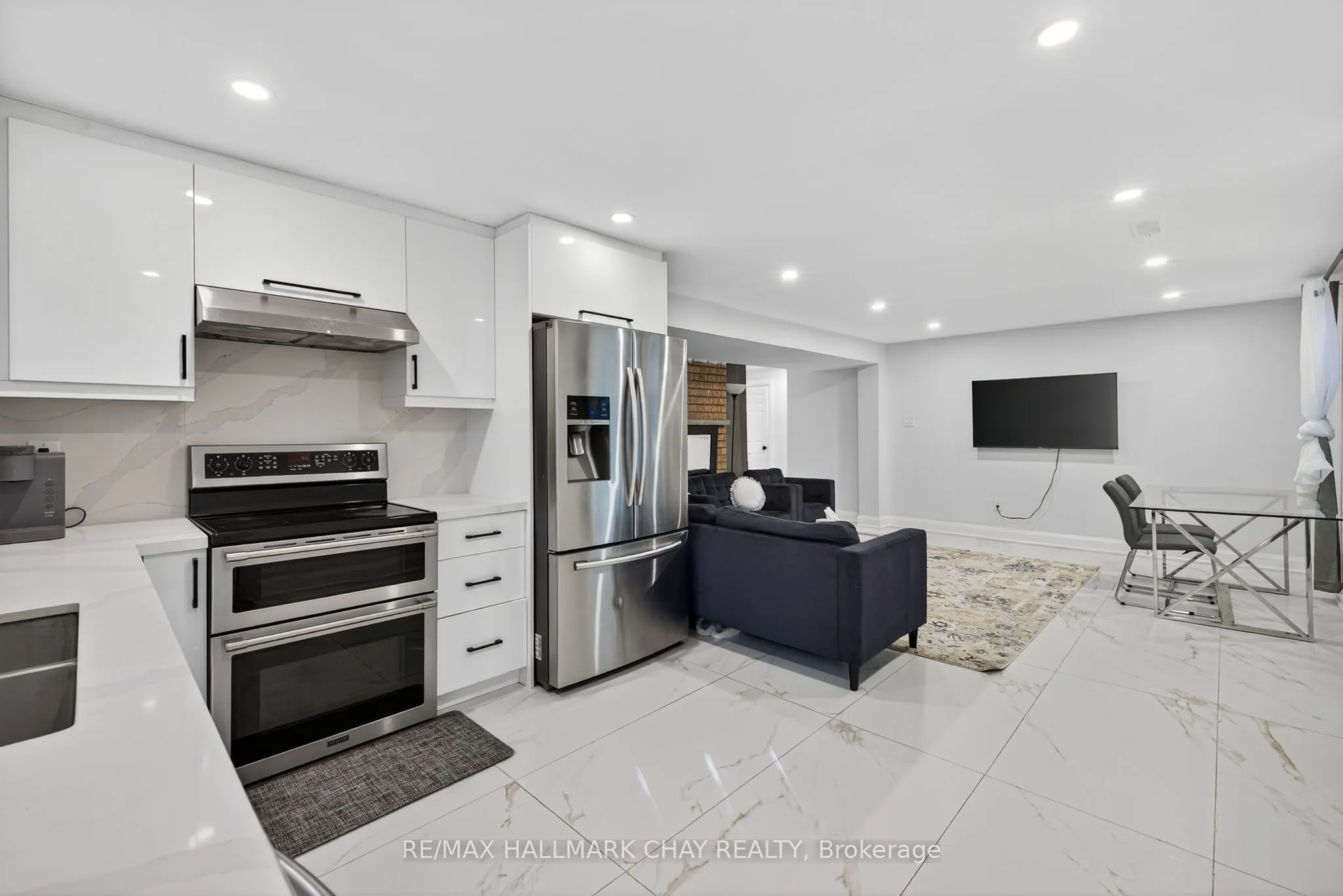 10 Tribblings Crescent, #Lower
