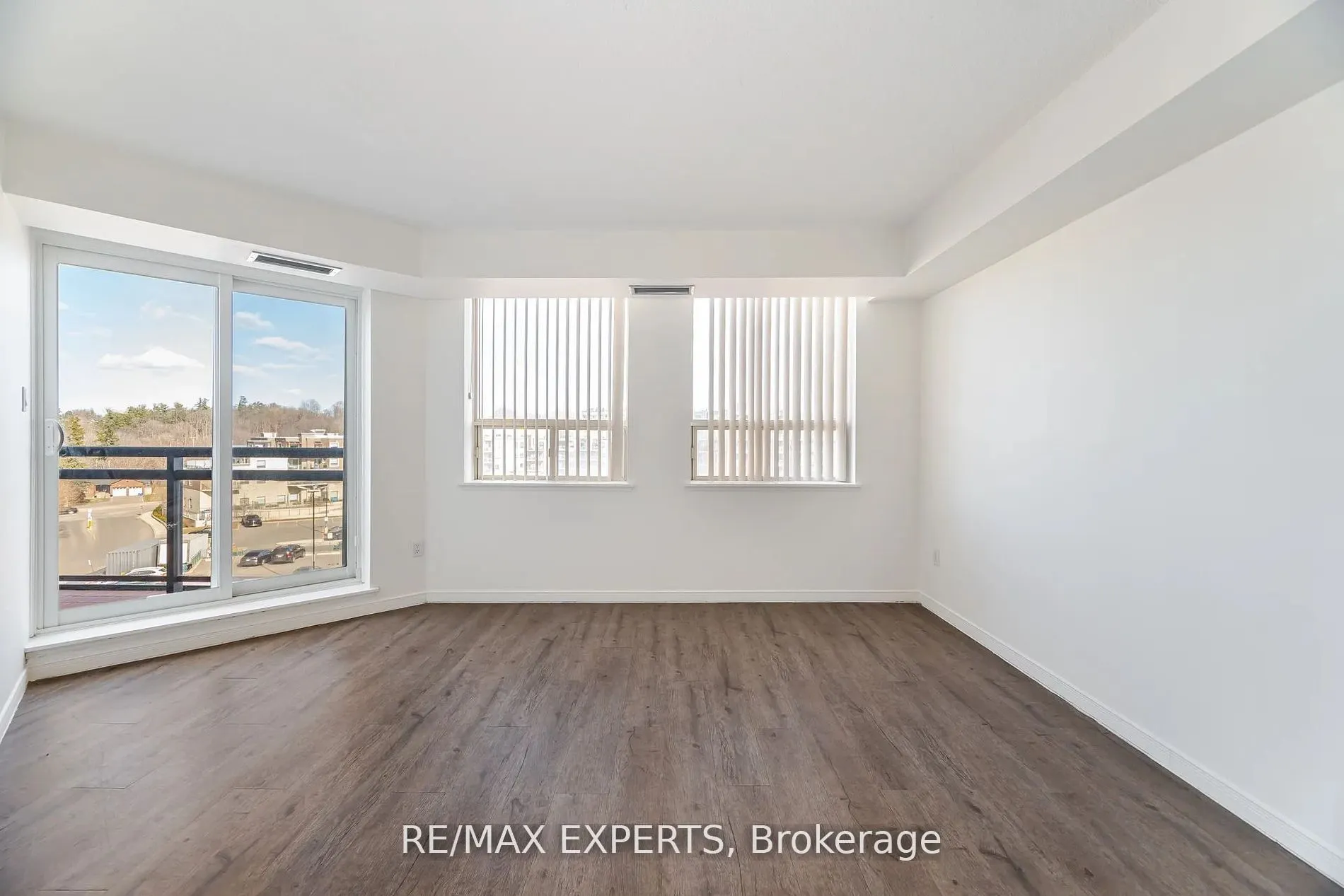 100 Arbors Lane, #305