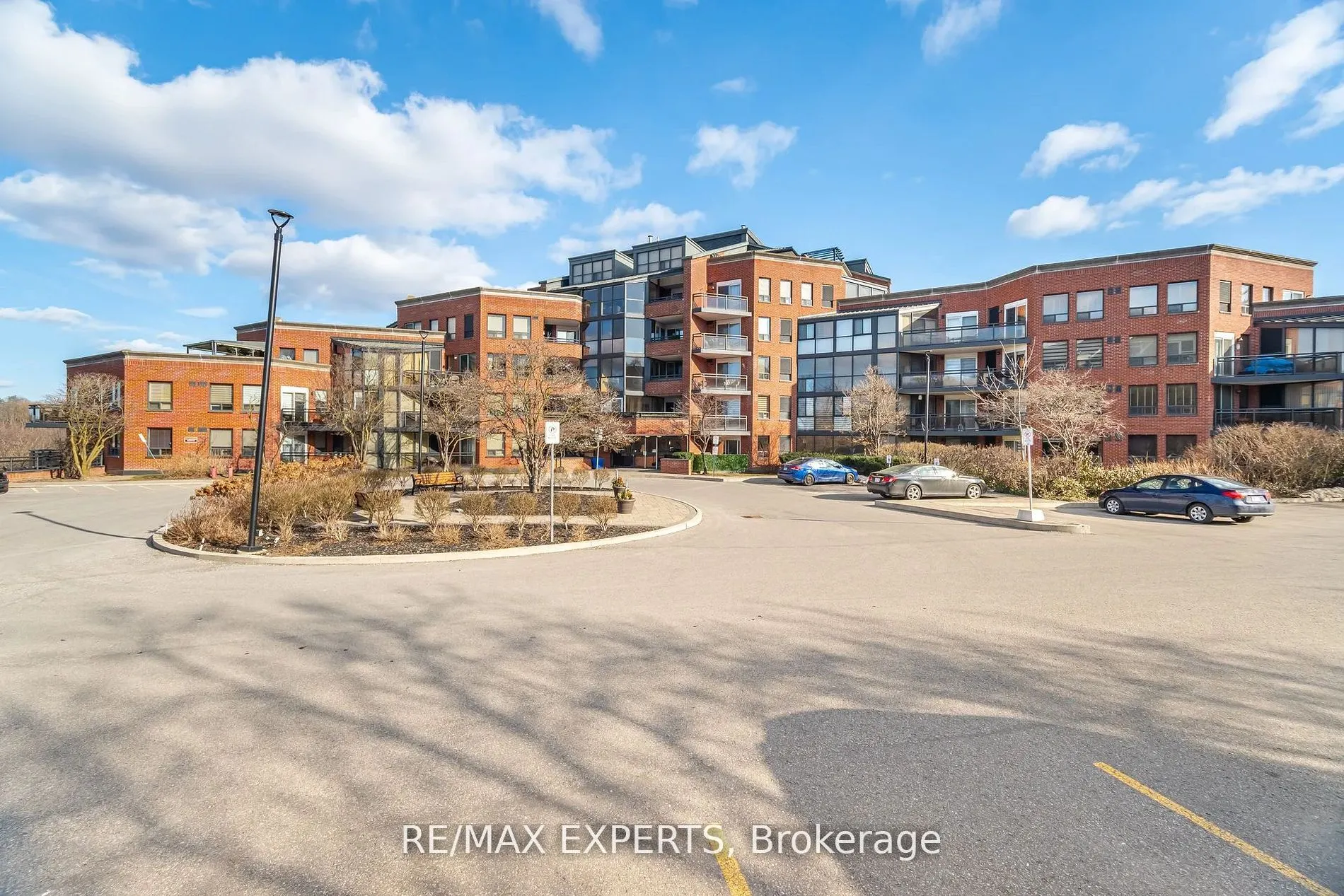 100 Arbors Lane, #305