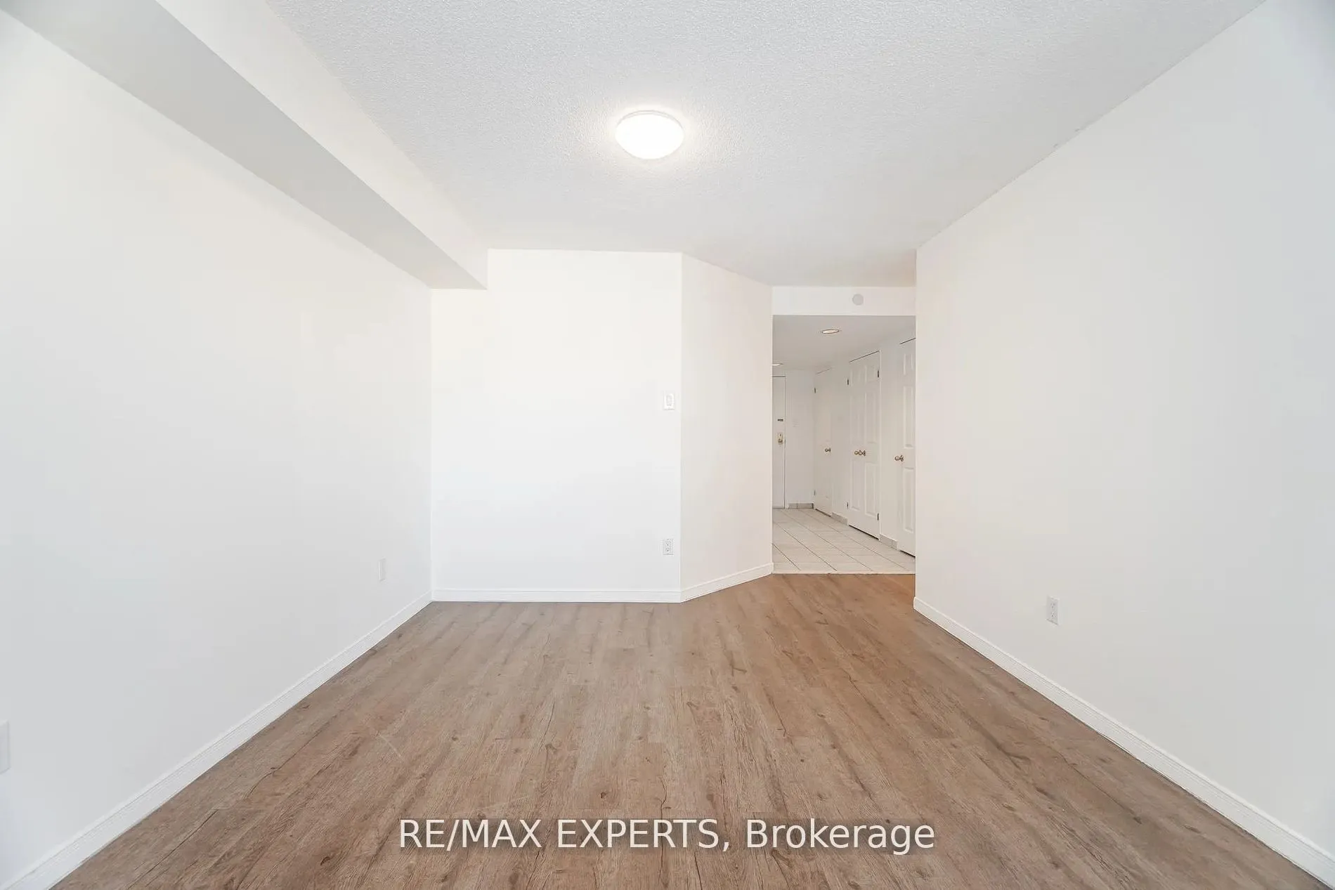 100 Arbors Lane, #305