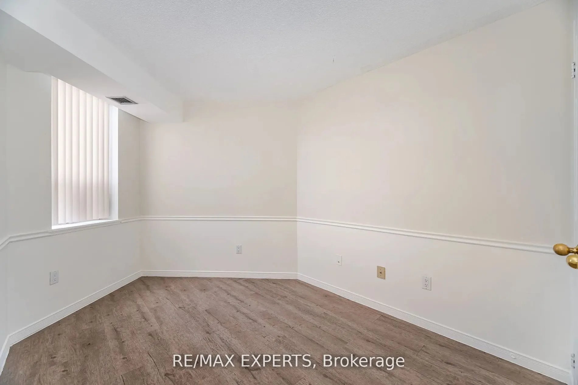 100 Arbors Lane, #305