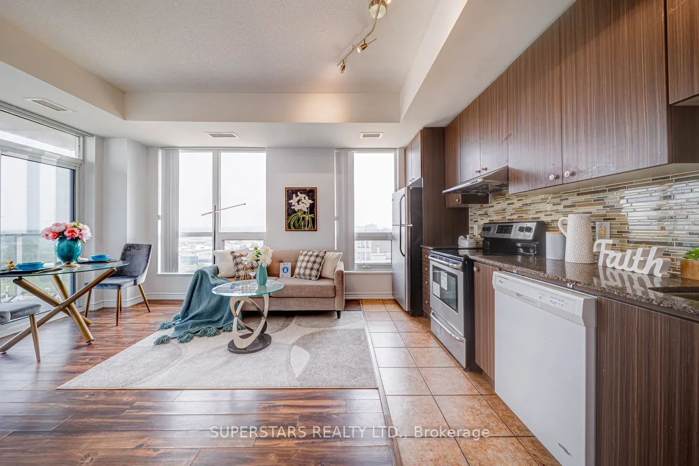 8323 Kennedy Road, #922