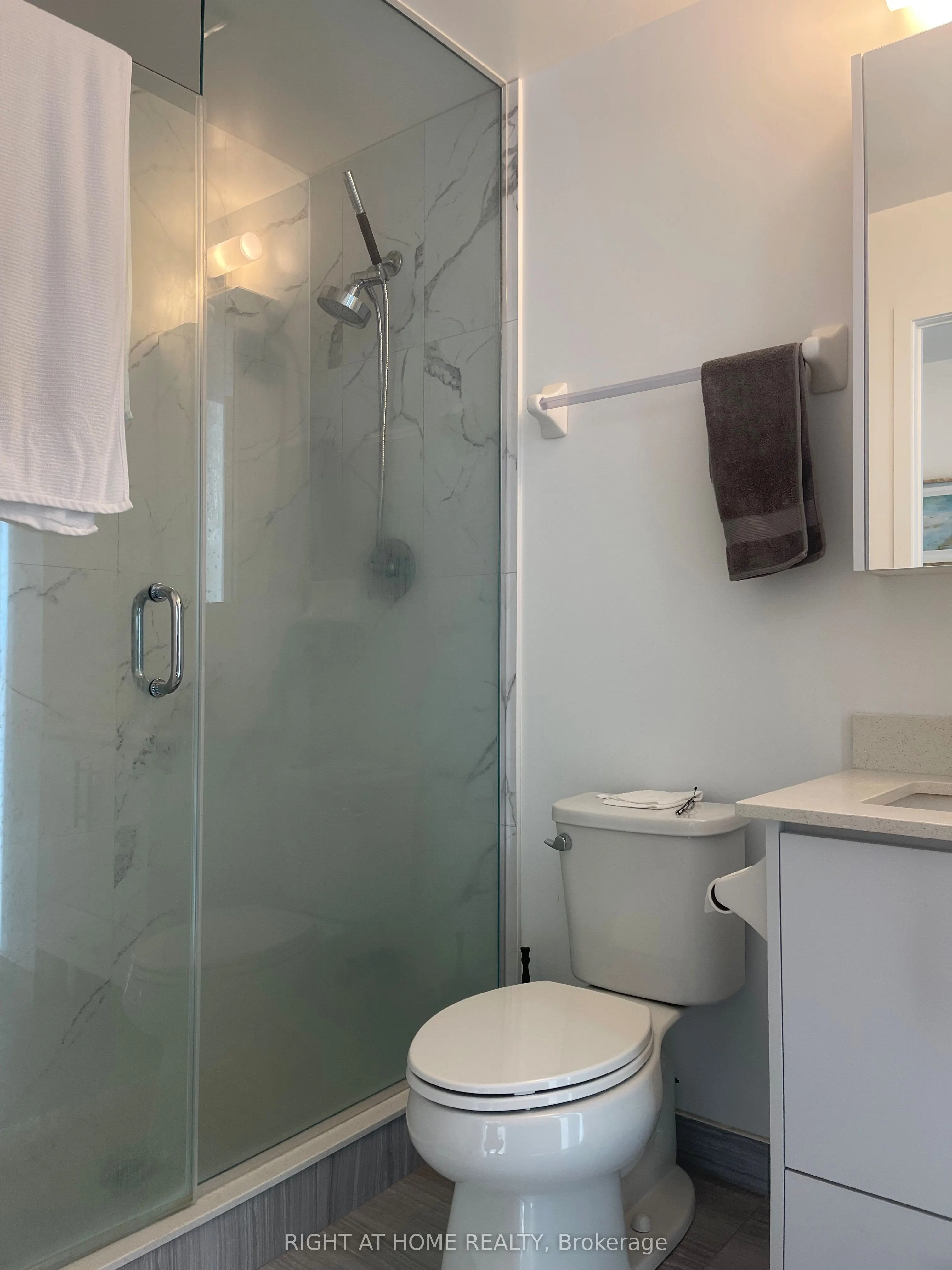 75 Oneida Crescent, #Lph09