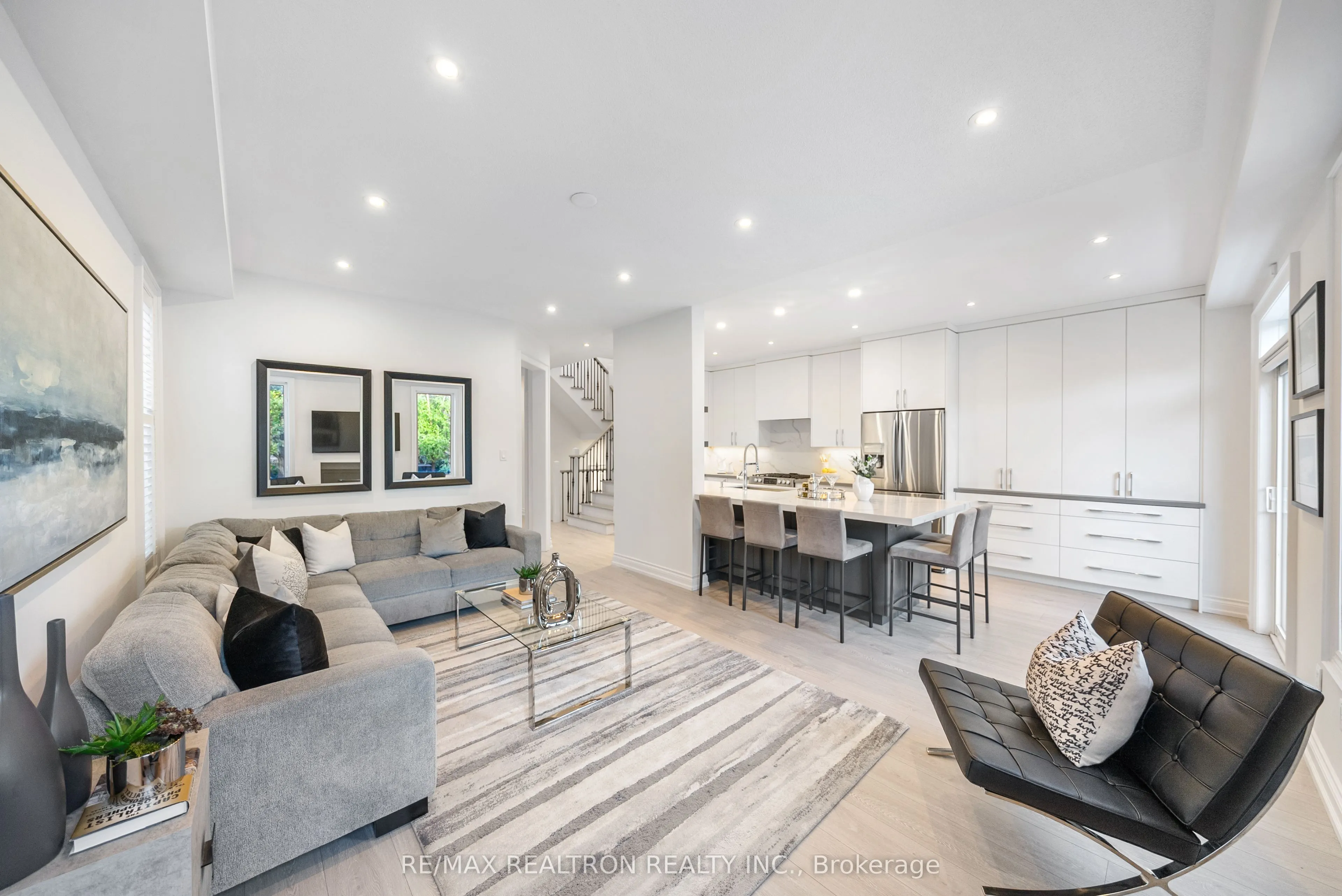 565 Thornhill Woods Drive