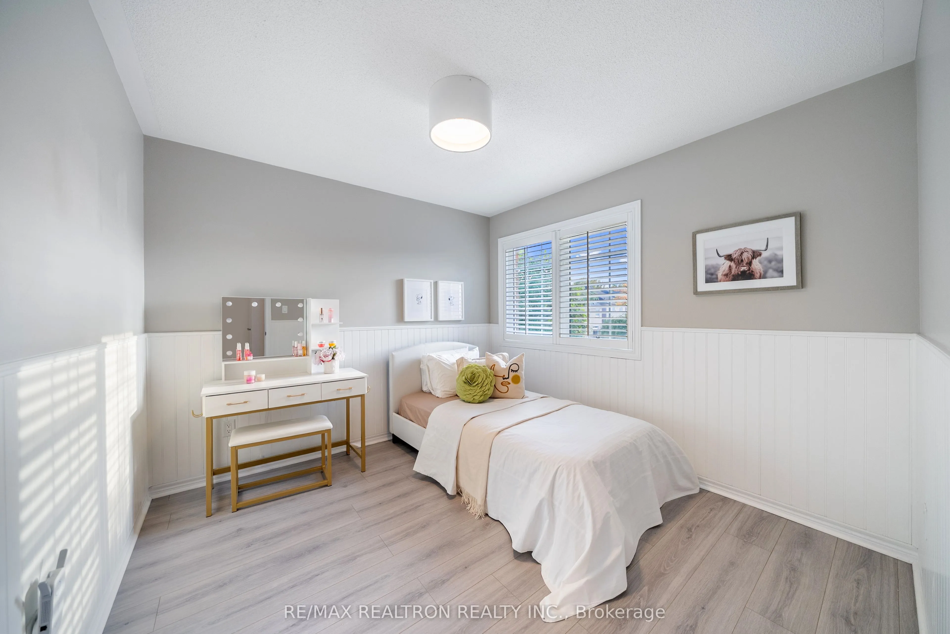 565 Thornhill Woods Drive