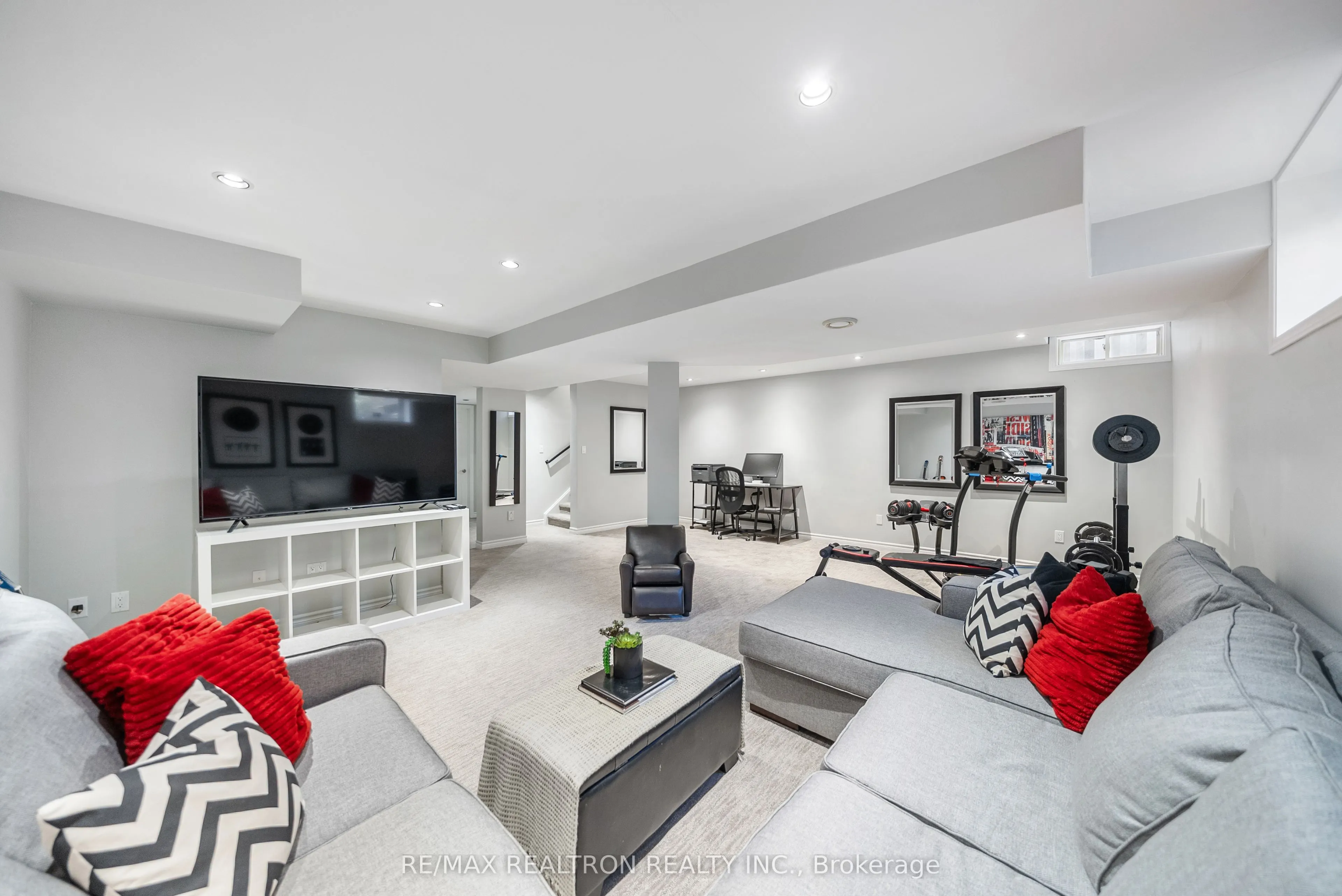 565 Thornhill Woods Drive