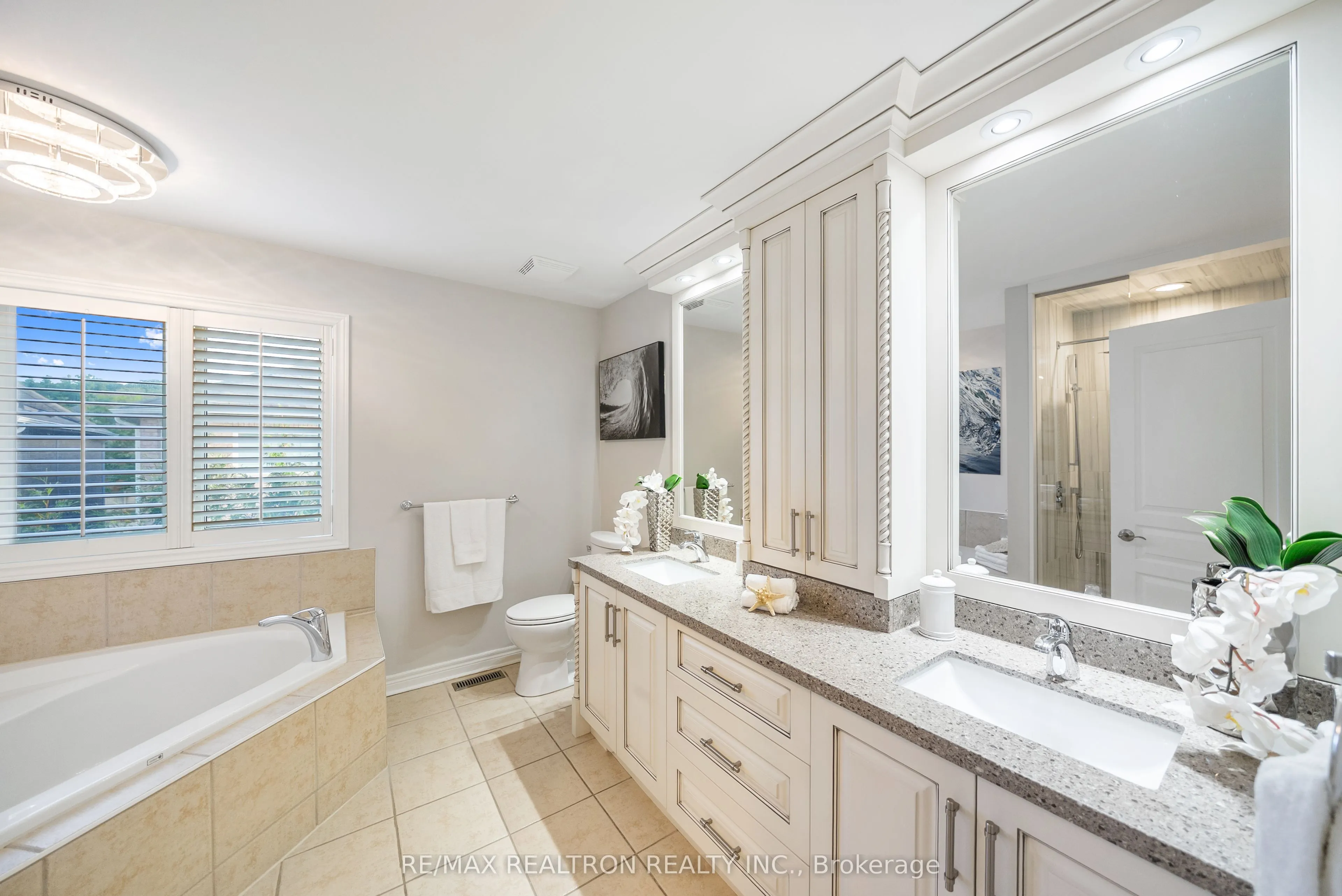 565 Thornhill Woods Drive
