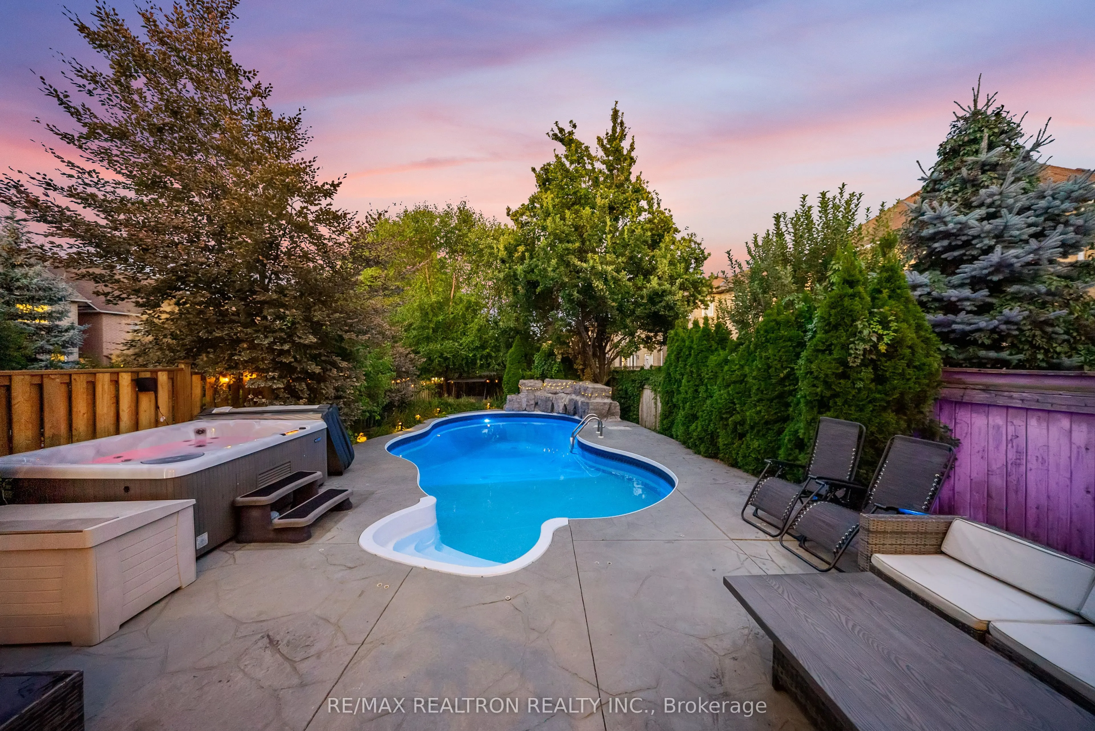 565 Thornhill Woods Drive