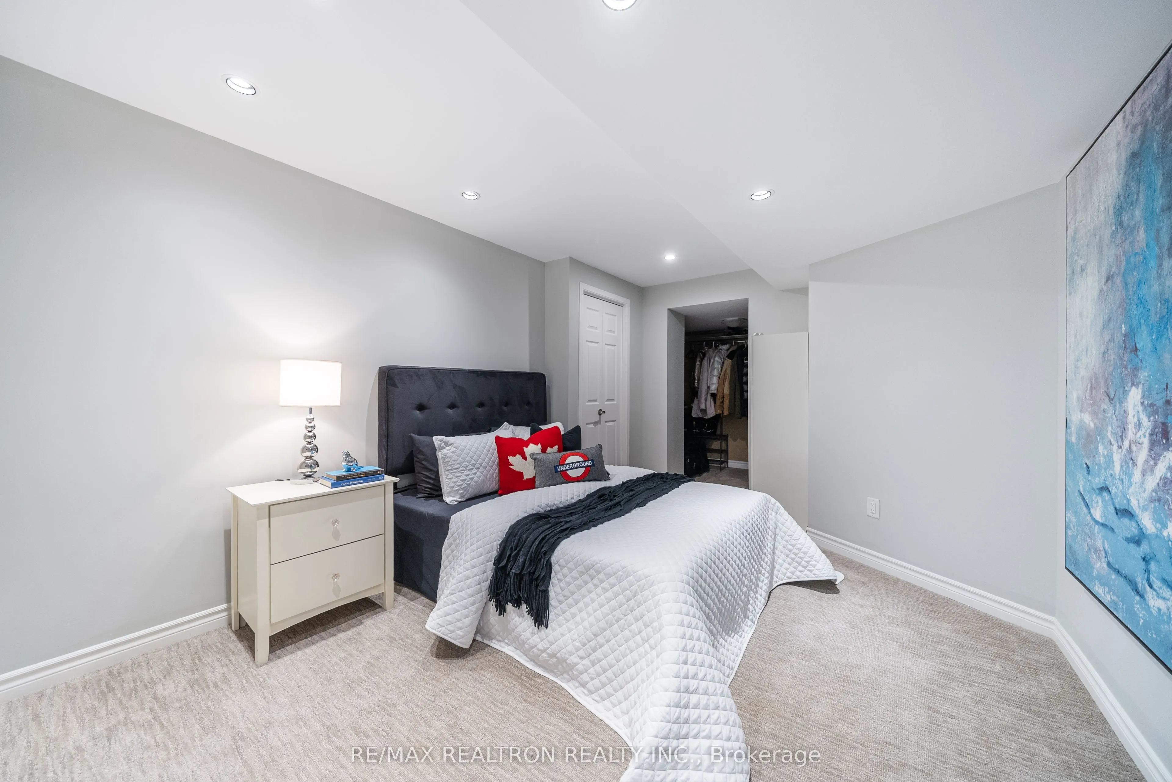 565 Thornhill Woods Drive