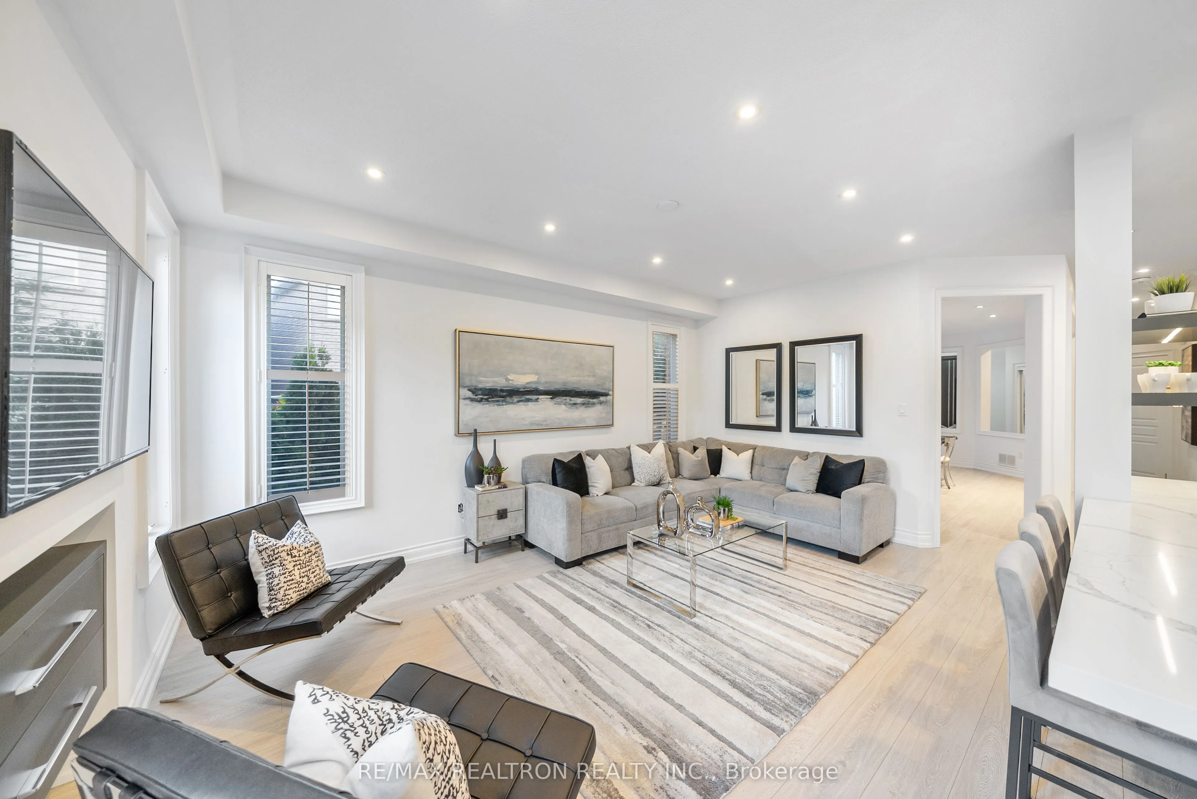 565 Thornhill Woods Drive