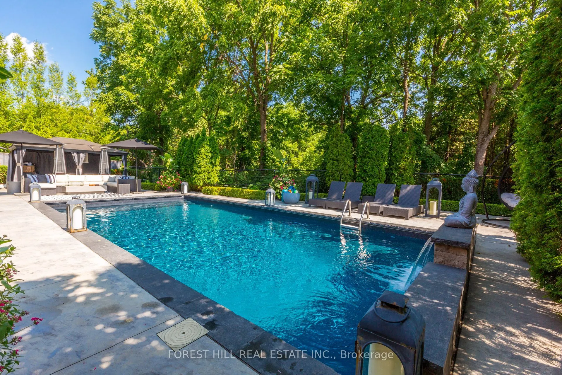 55 Woodvalley Crescent