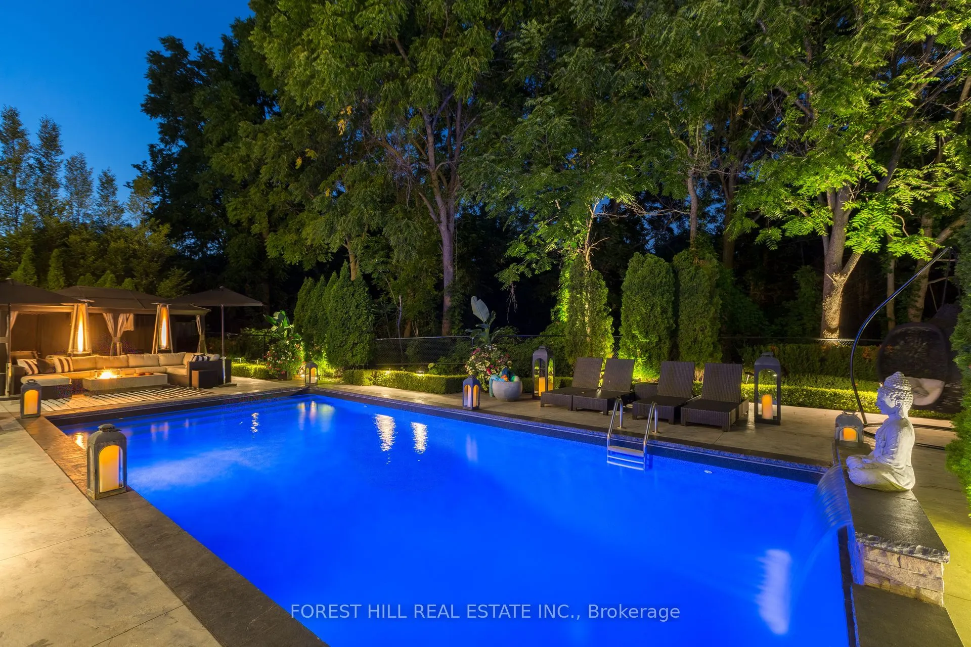 55 Woodvalley Crescent