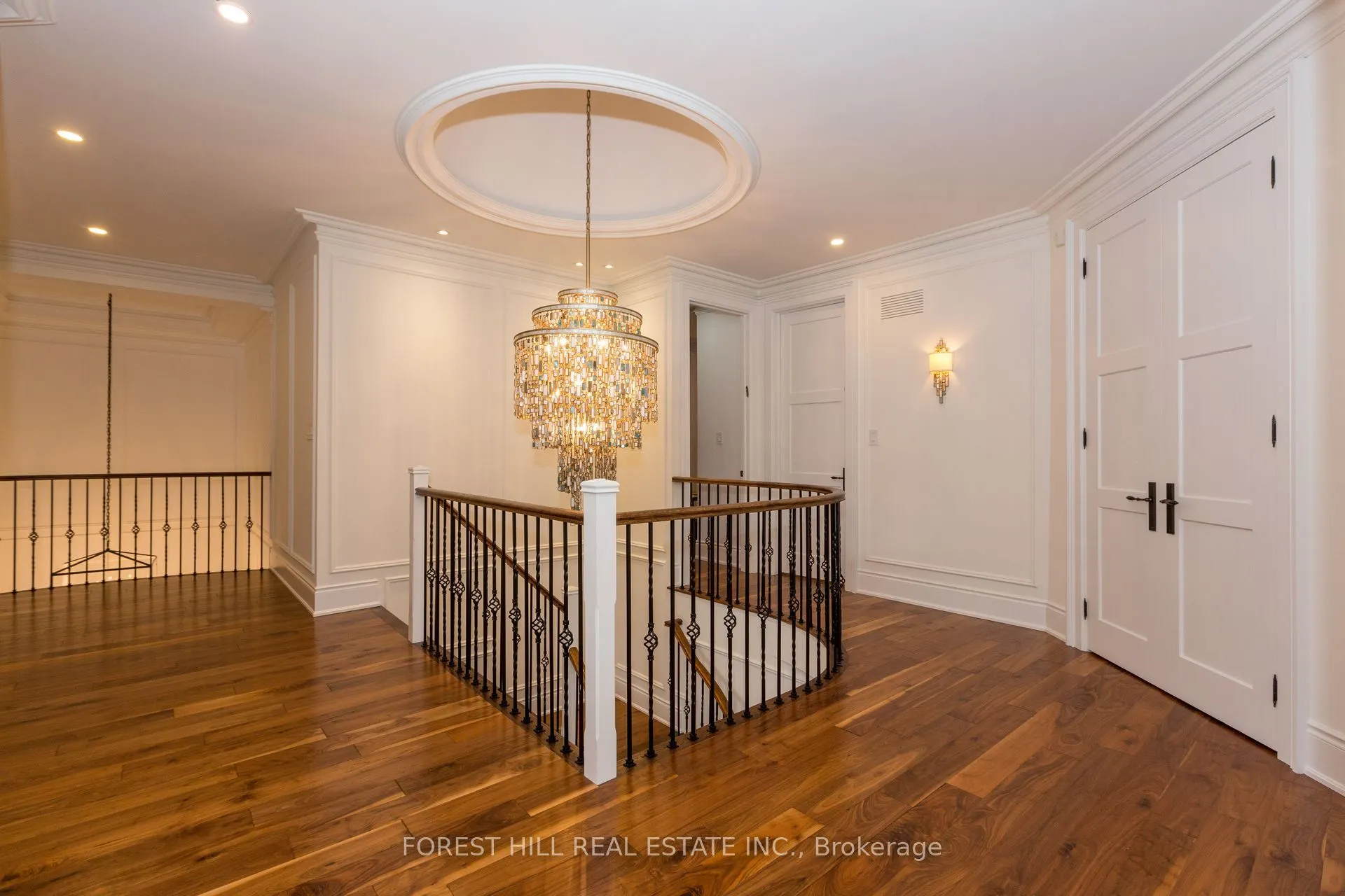 55 Woodvalley Crescent
