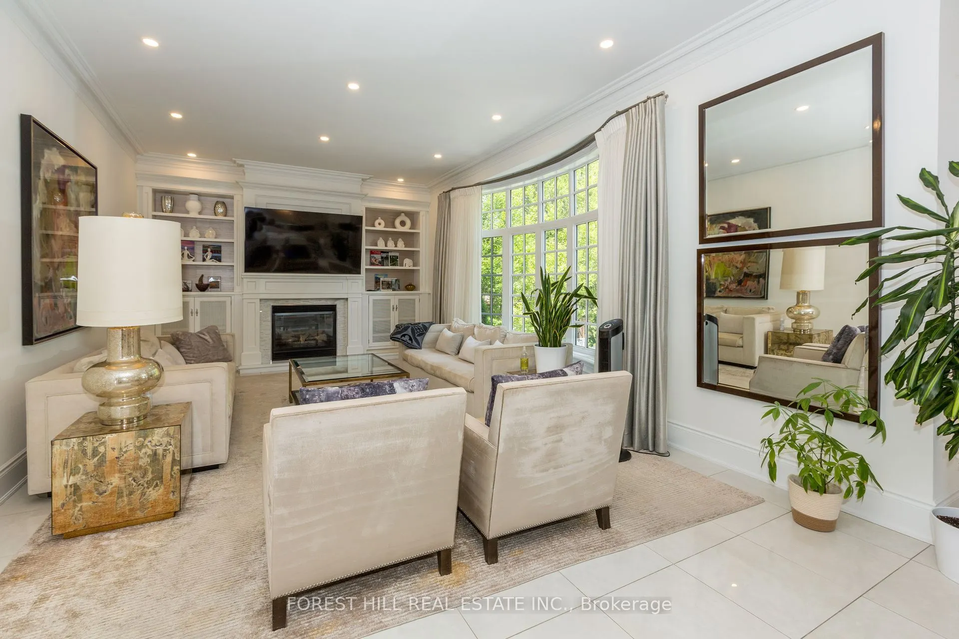 55 Woodvalley Crescent