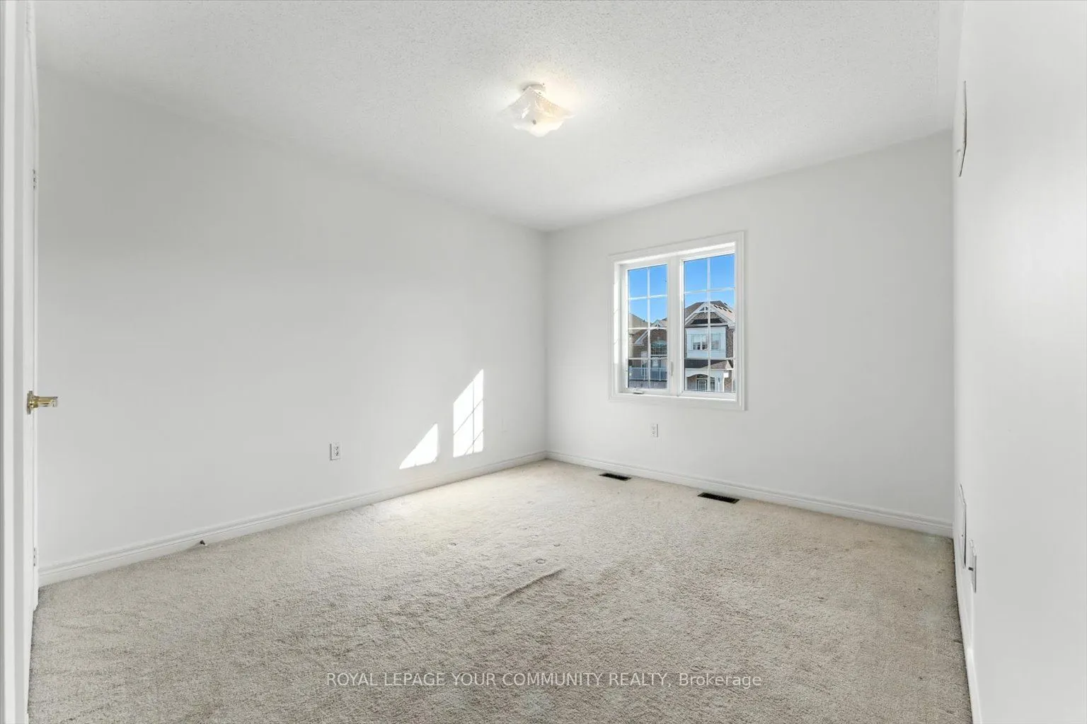 23 Lucida Court