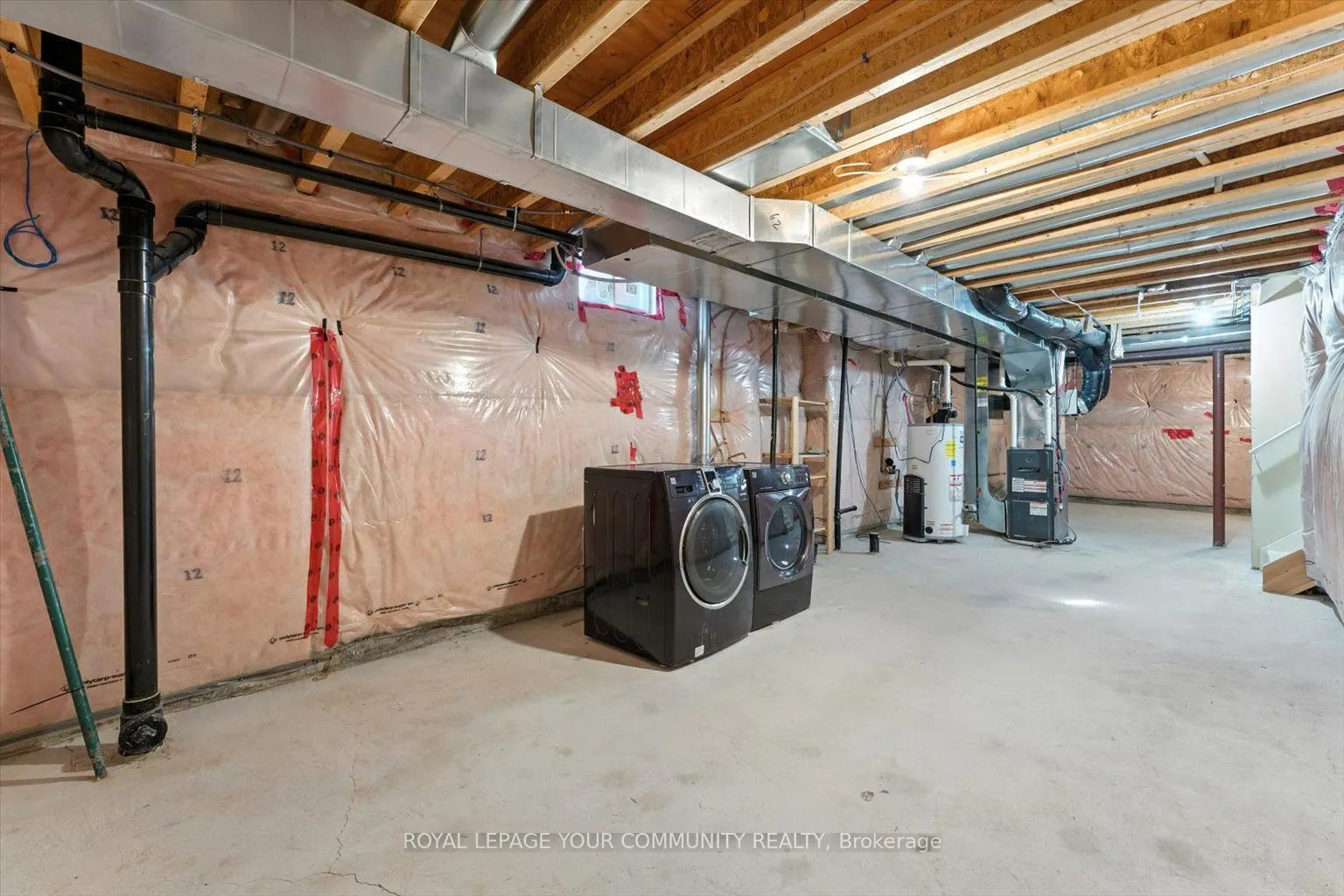 23 Lucida Court