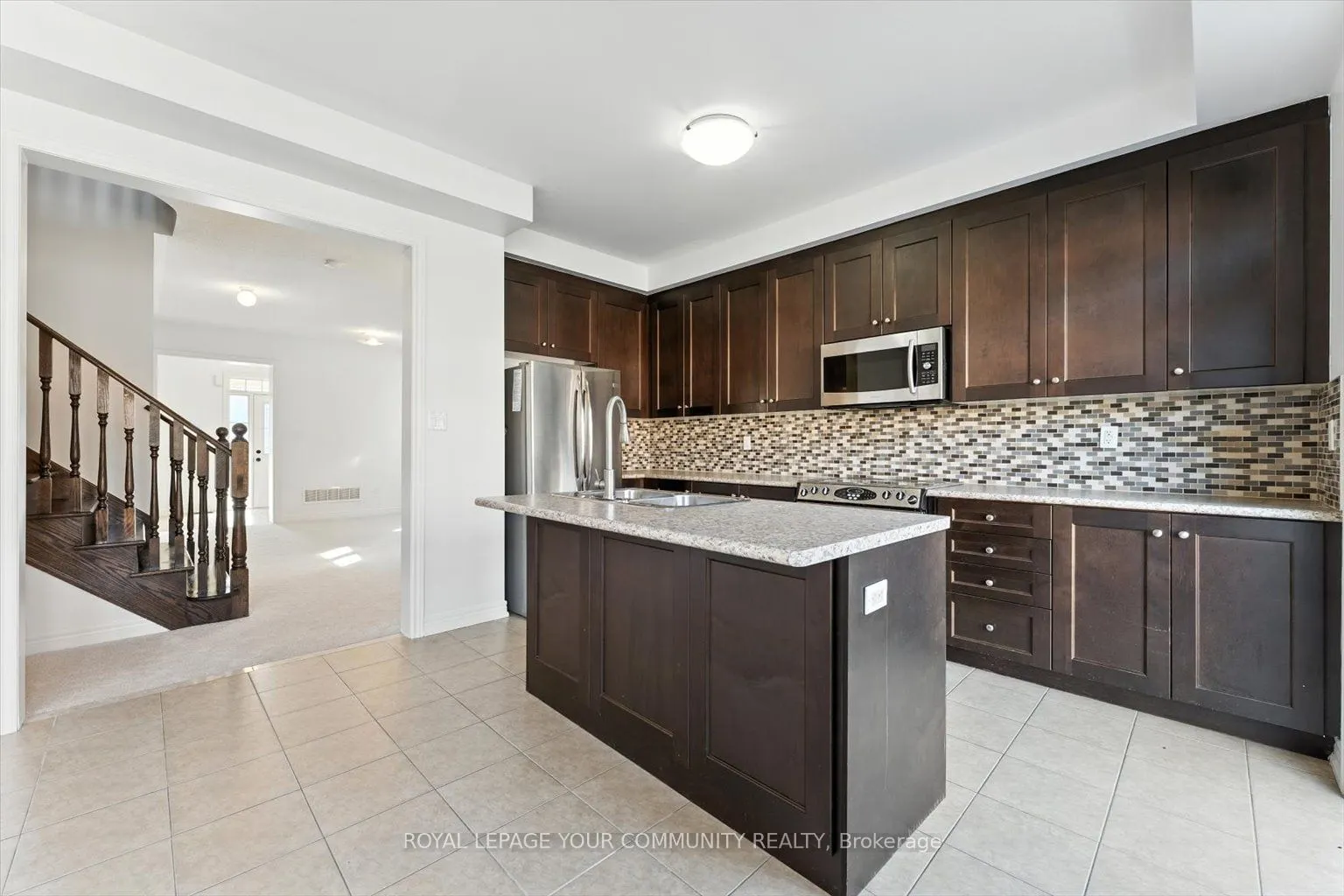 23 Lucida Court