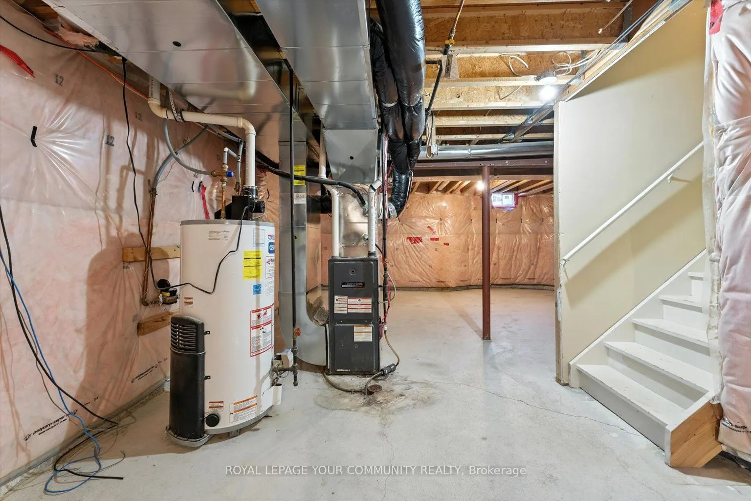 23 Lucida Court