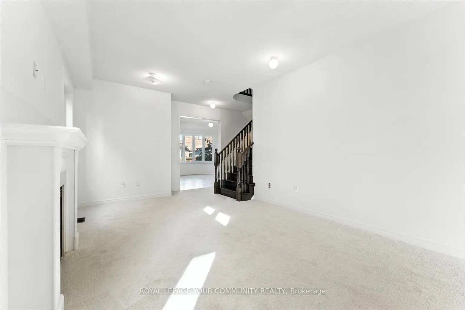 23 Lucida Court