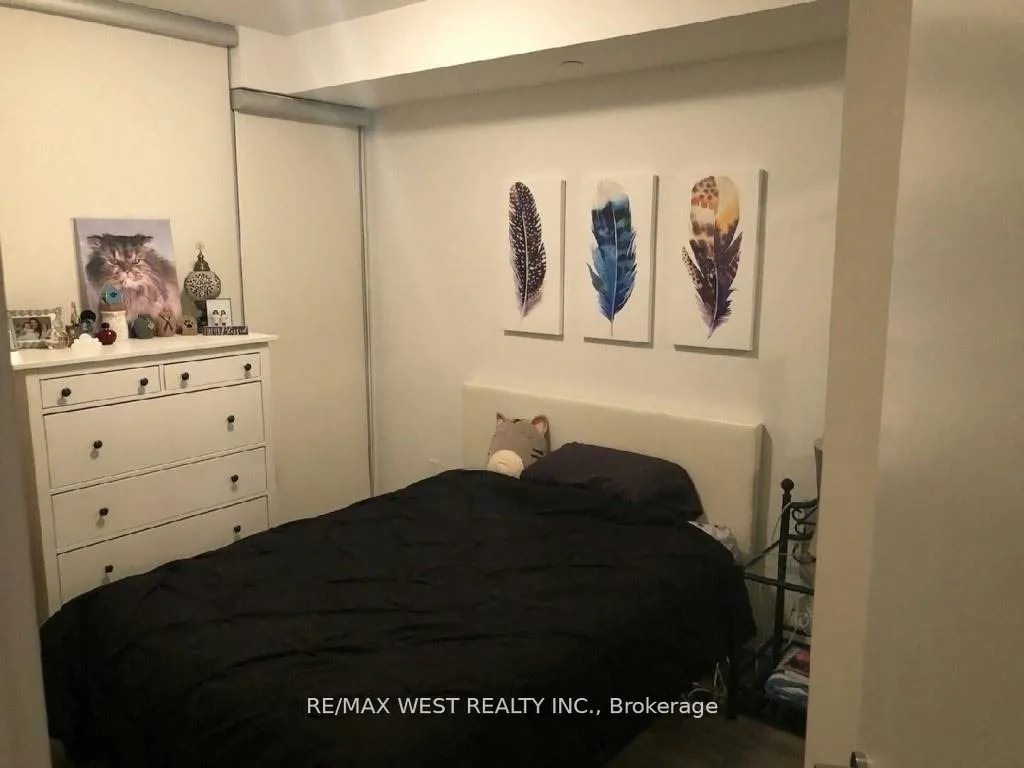 4800 Highway 7, #423