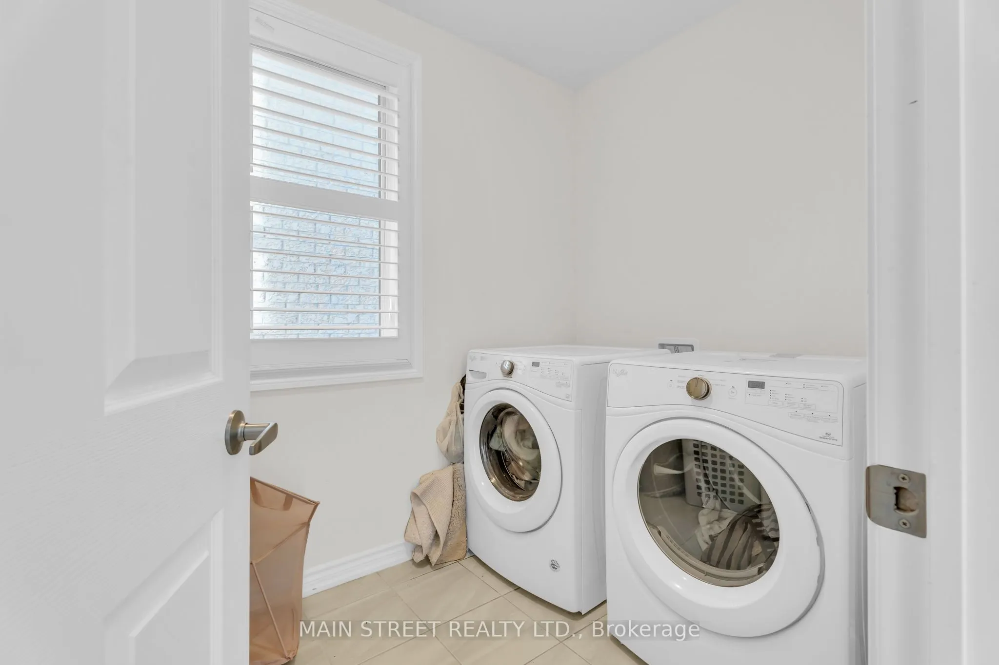 6 Leaden Hall Drive