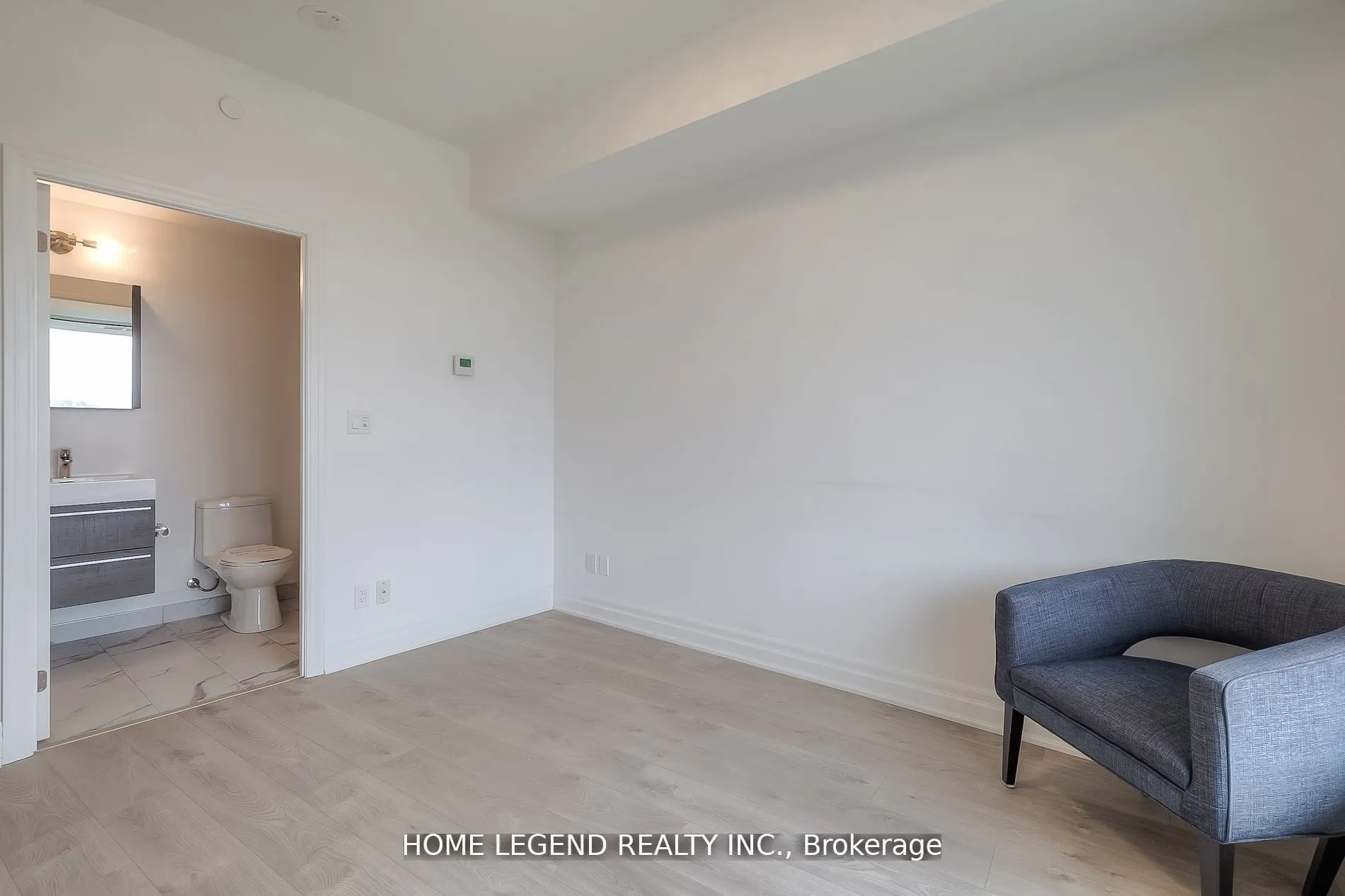 10 Rouge Valley Drive W, #315