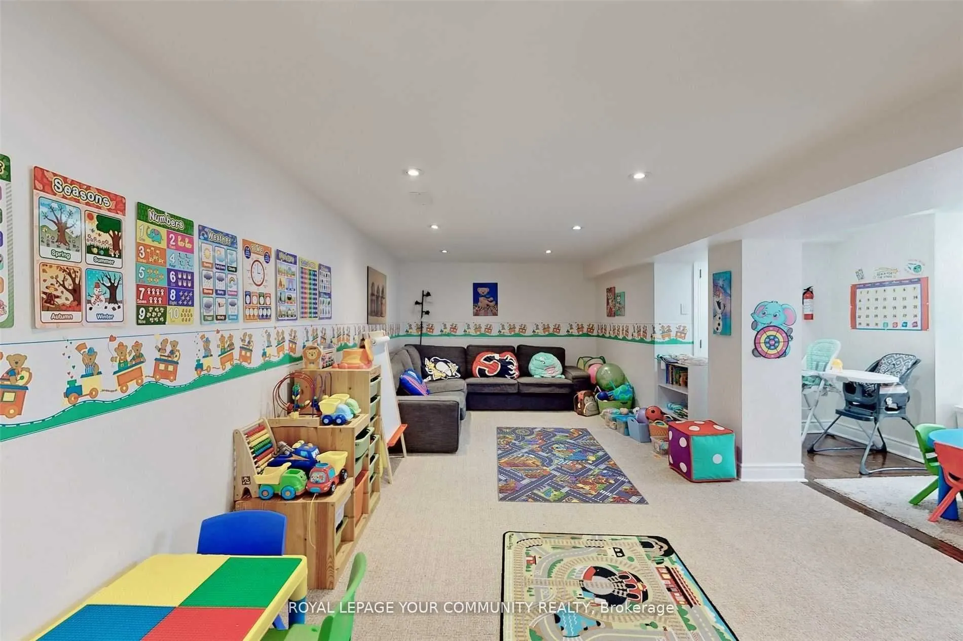 93 Septonne Avenue, #Lower